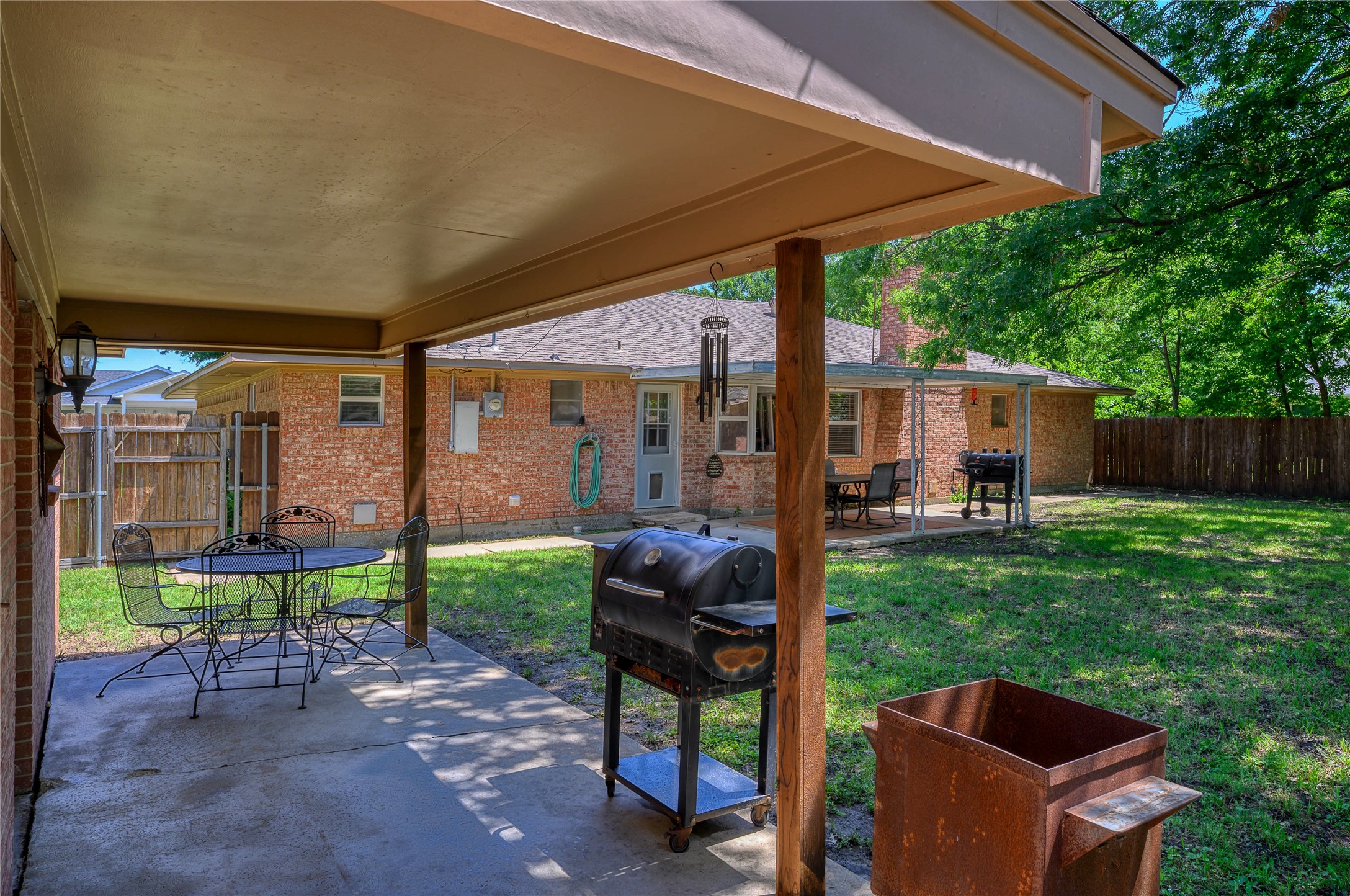 635 Rigsby Street Van Alstyne TX 75495