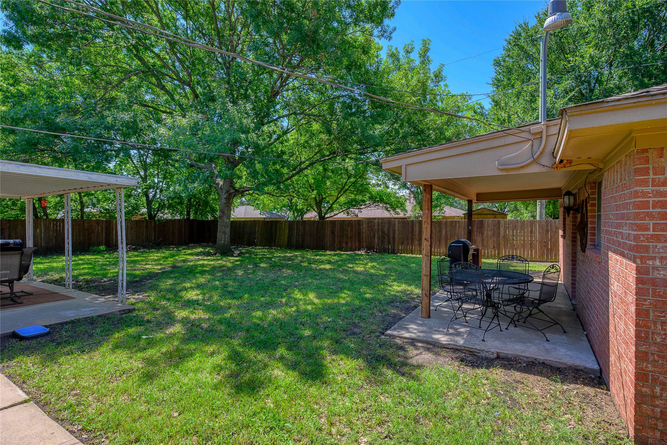 635 Rigsby Street Van Alstyne TX 75495