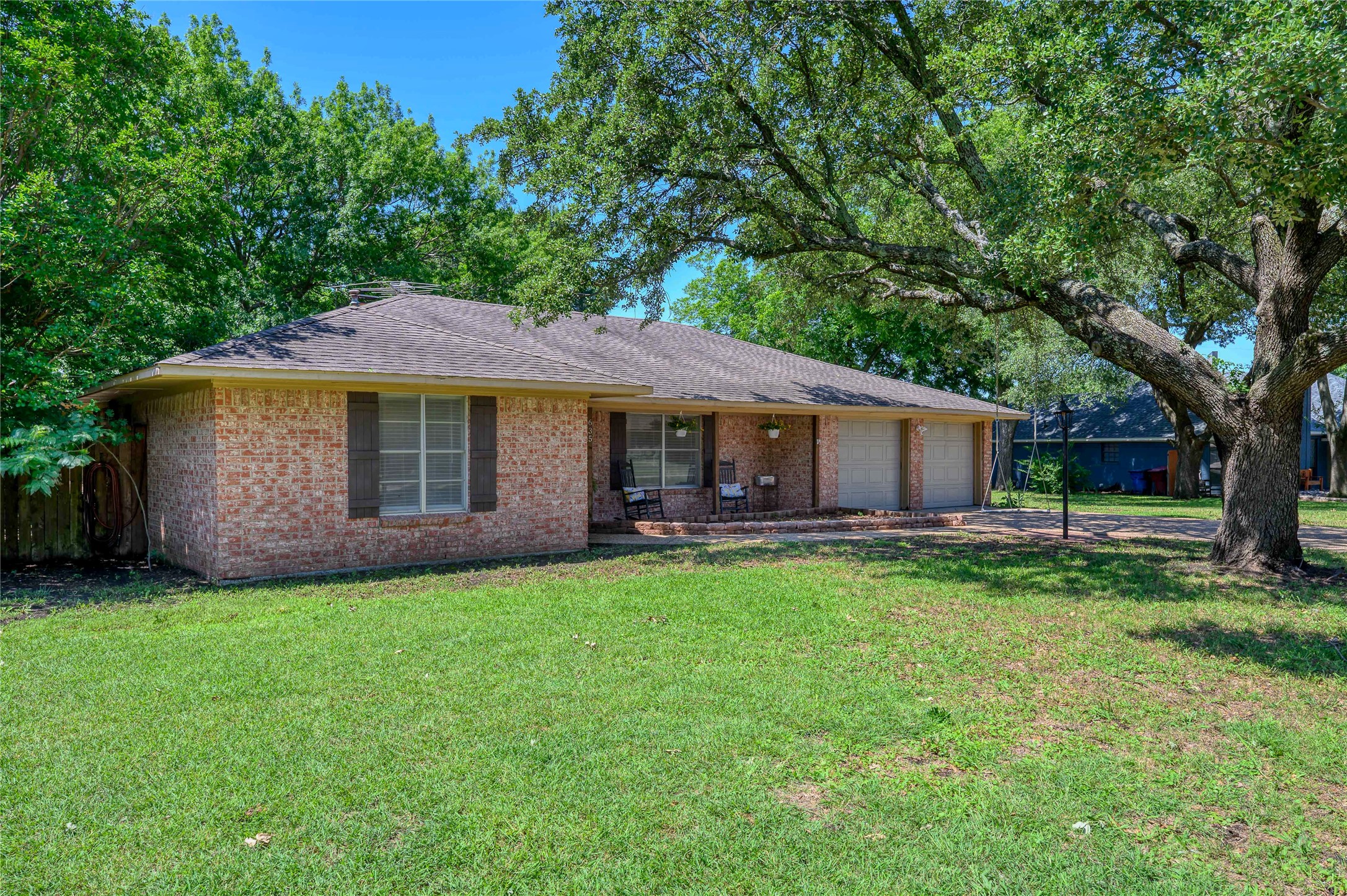 635 Rigsby Street Van Alstyne TX 75495
