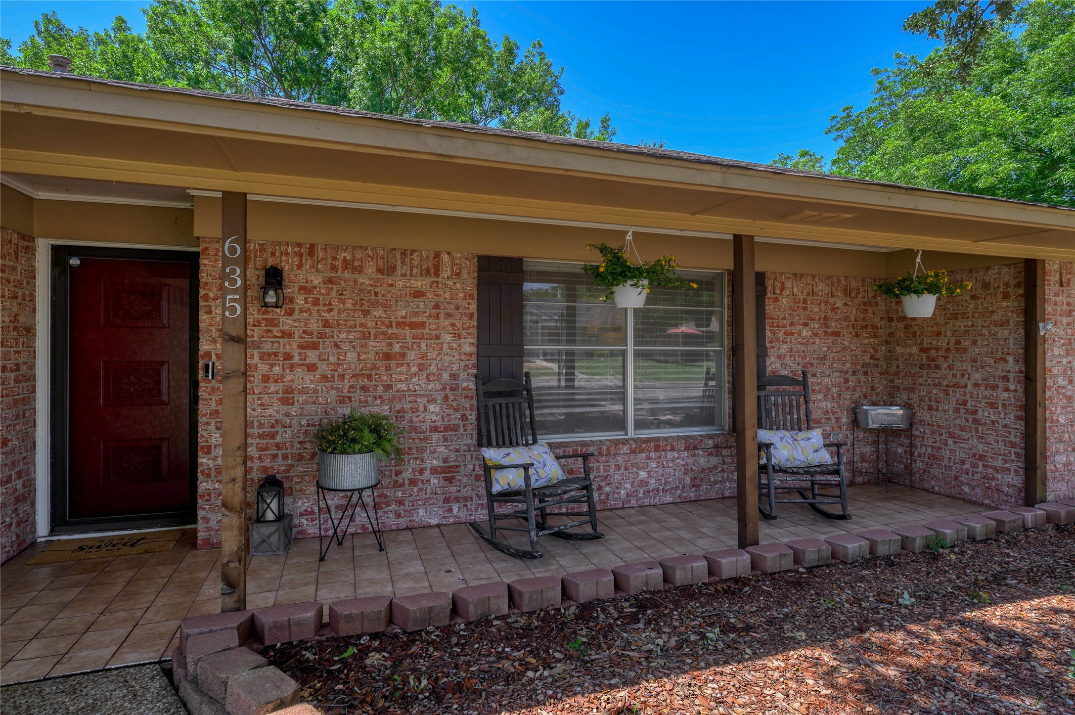 635 Rigsby Street Van Alstyne TX 75495
