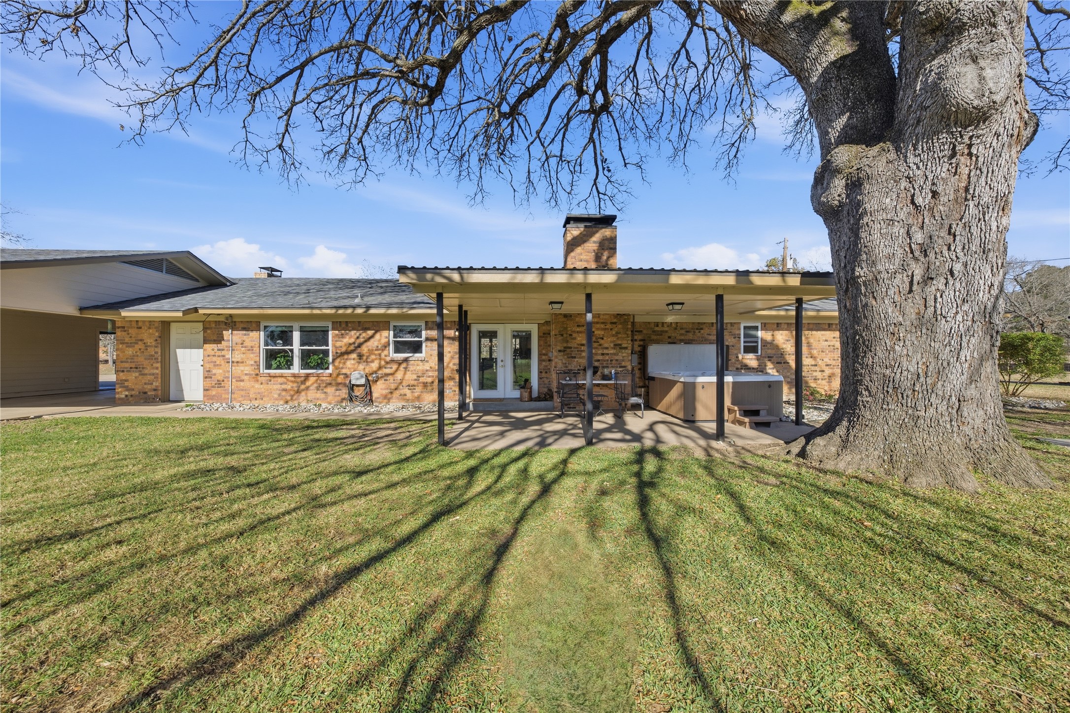 3662 Acr 359 Palestine TX 75803