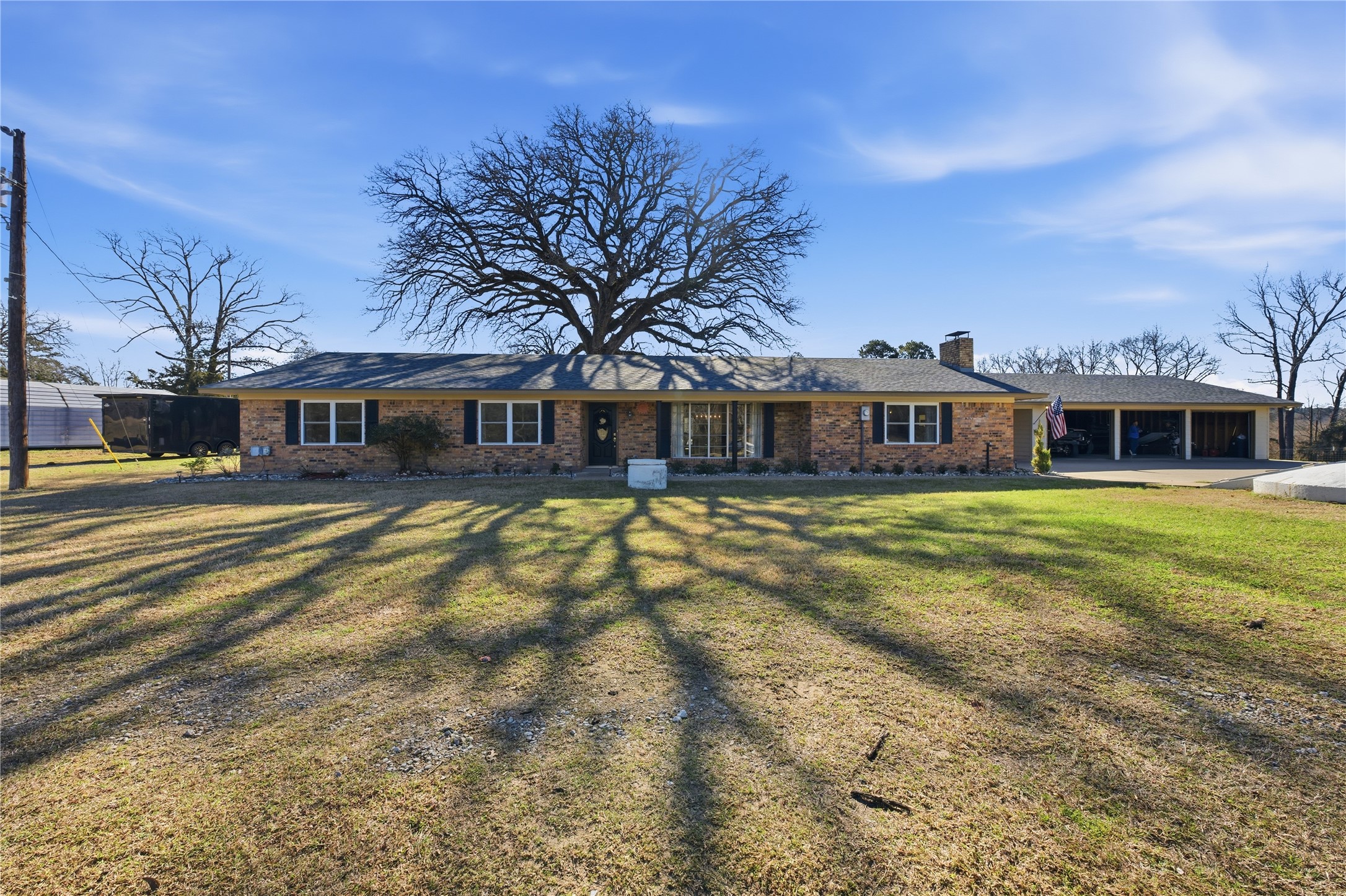3662 Acr 359 Palestine TX 75803