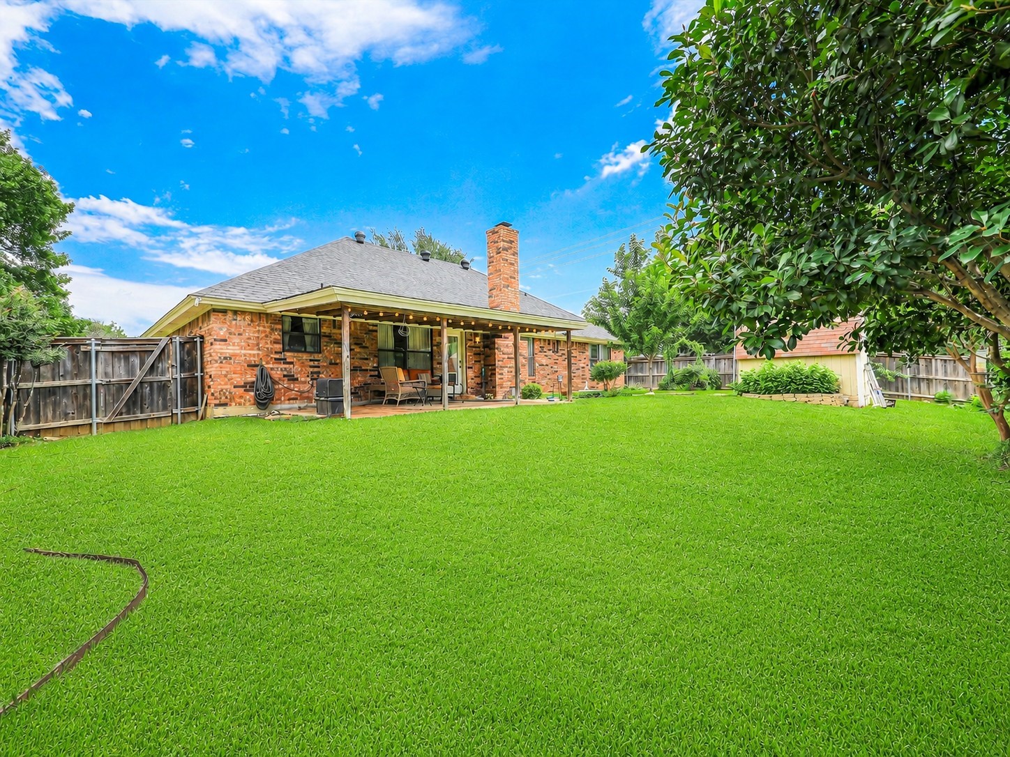 1432 Country Meadows Drive Bedford TX 76021