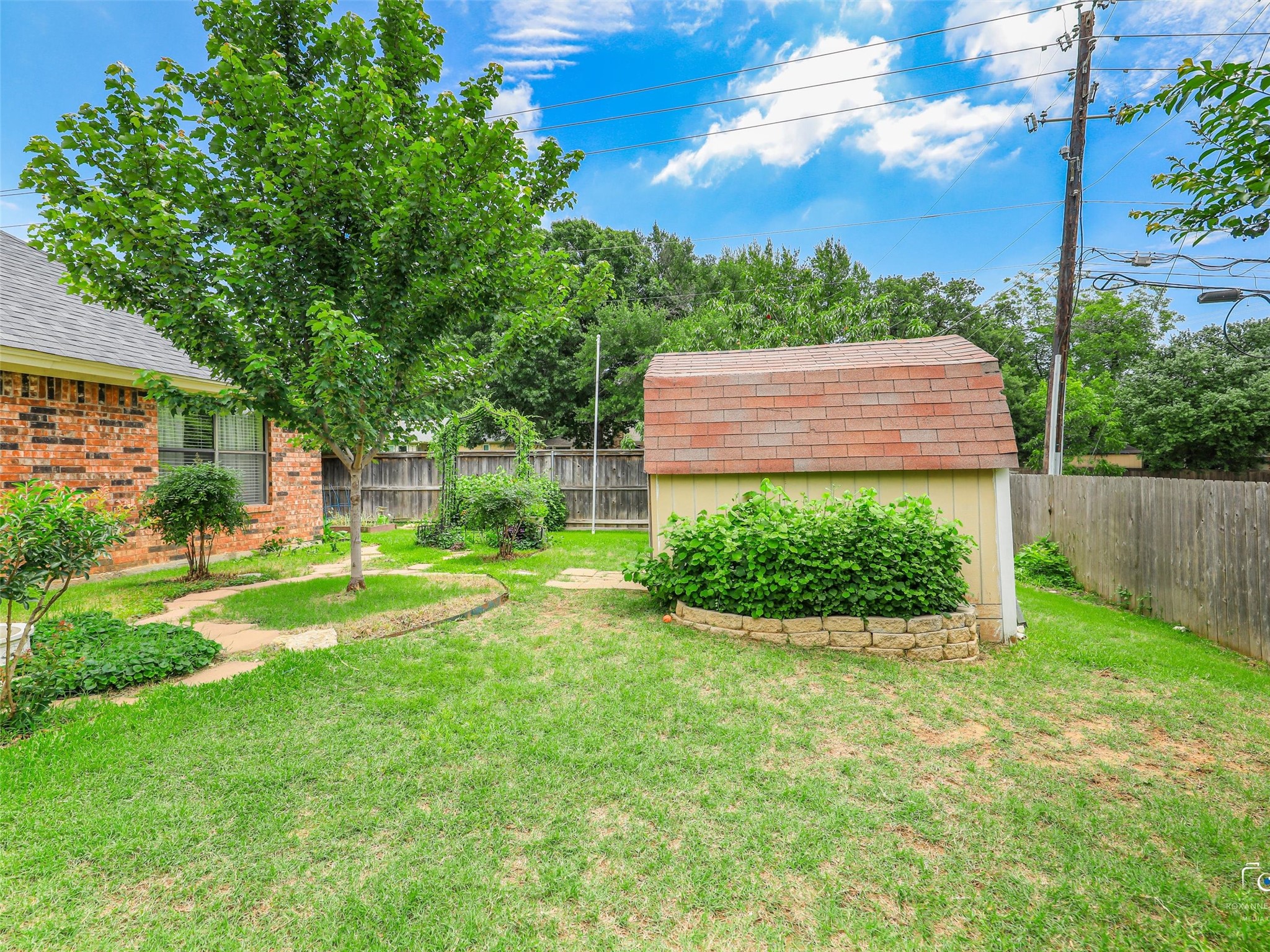 1432 Country Meadows Drive Bedford TX 76021