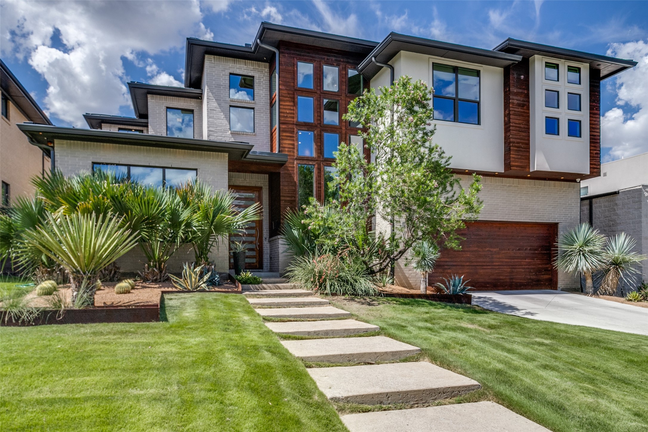 6953 Bob O Link Drive Dallas TX 75214