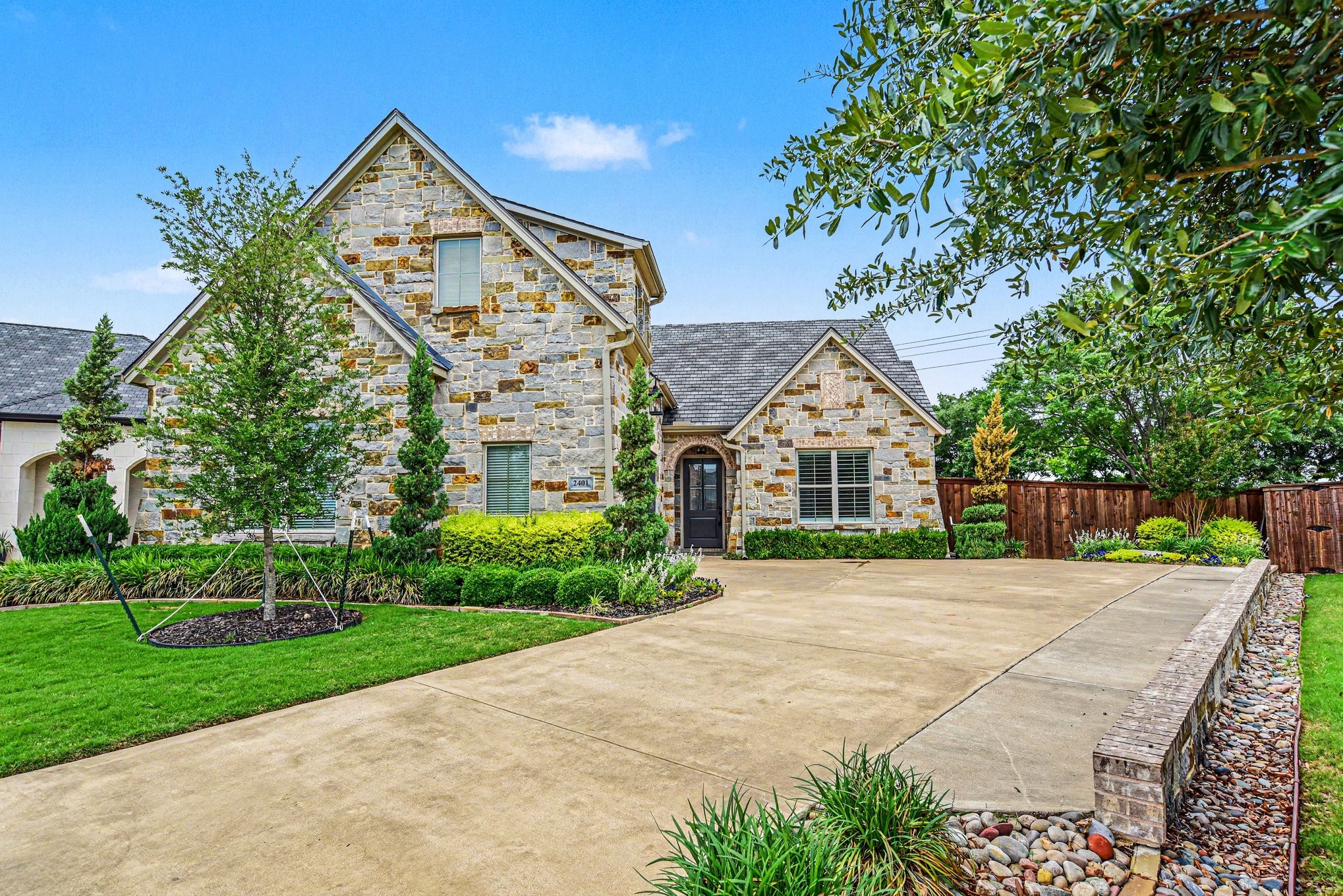 2401 Prestwick Drive Midlothian TX 76065