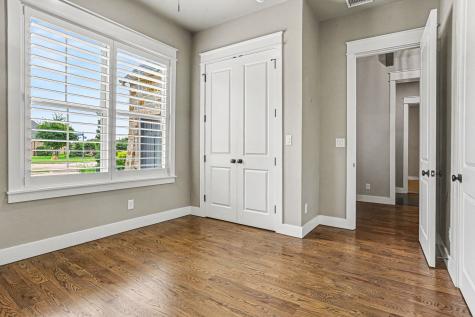 2401 Prestwick Drive Midlothian TX 76065