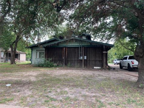 1825 Walnut Street Greenville TX 75401