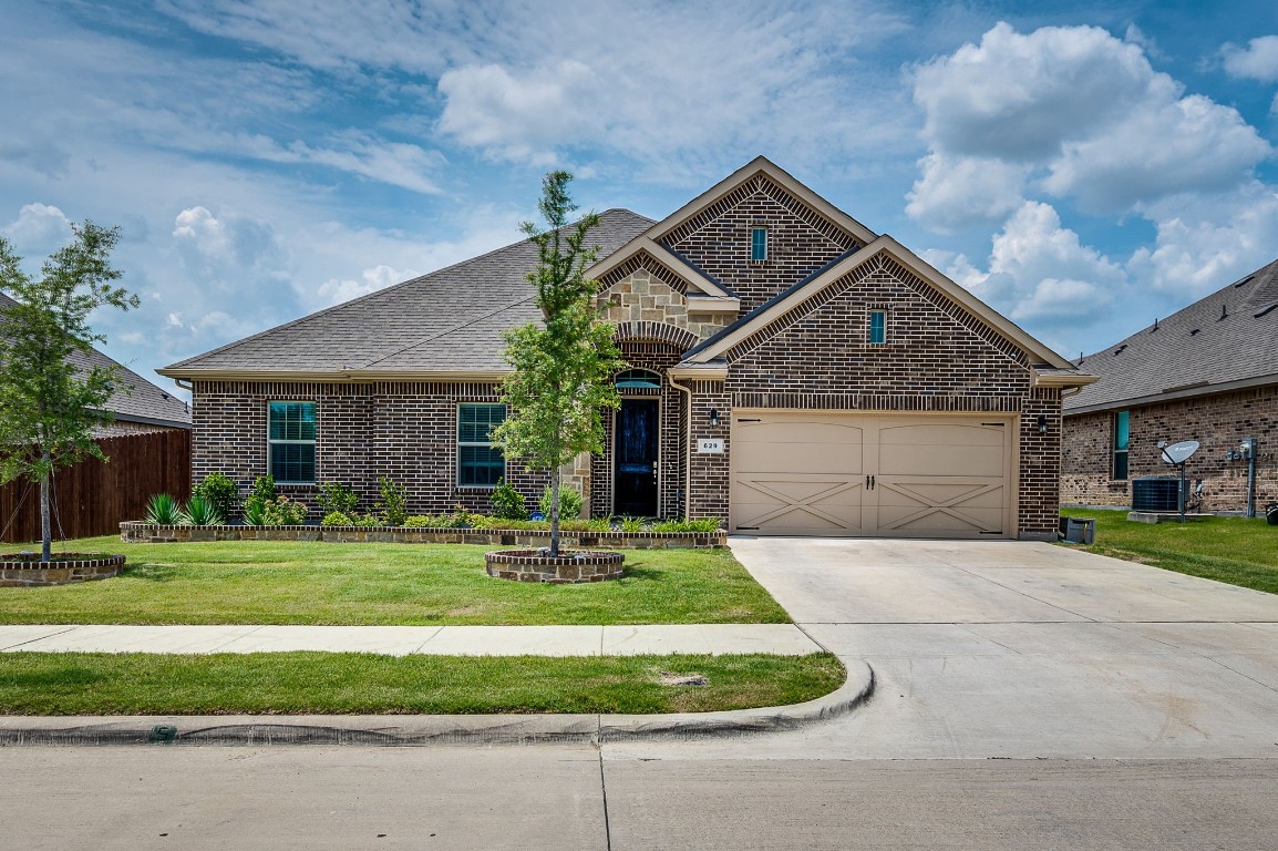 629 Grove Park Lane Midlothian TX 76065