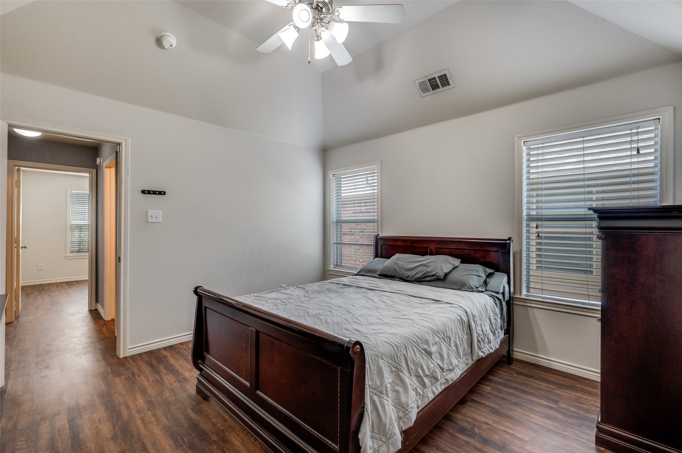 8823 Eastwood Avenue Cross Roads TX 76227