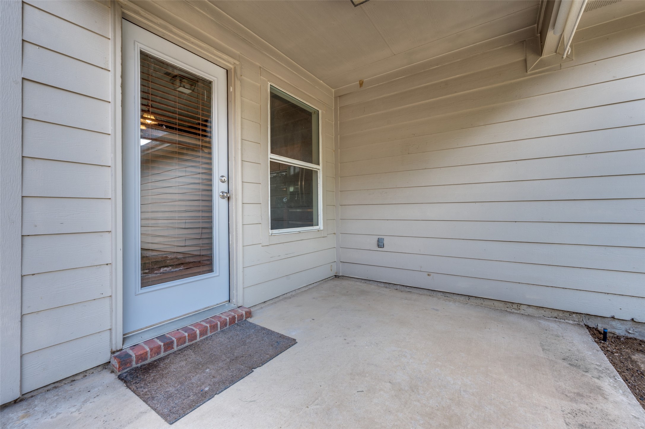 8823 Eastwood Avenue Cross Roads TX 76227