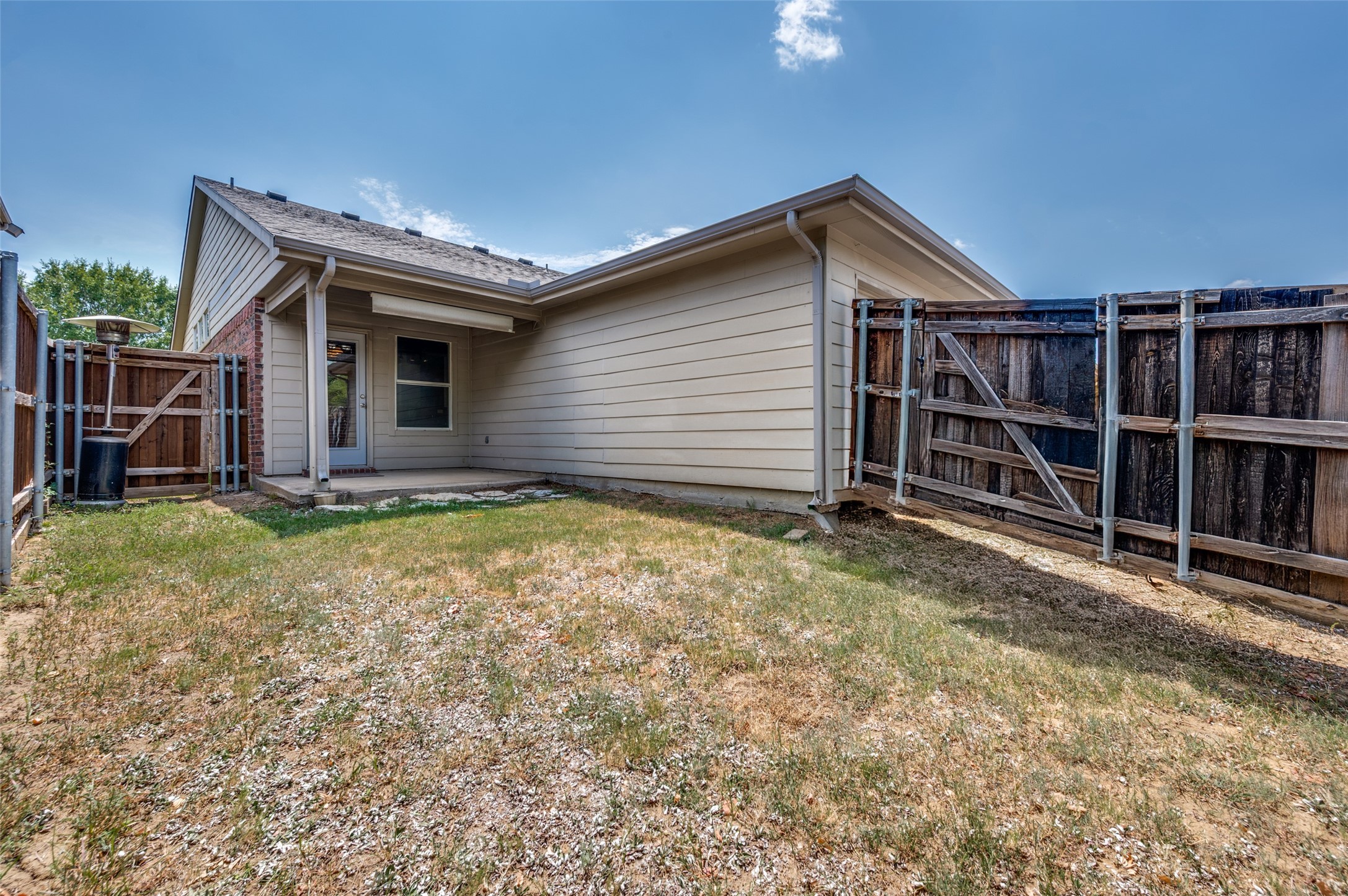 8823 Eastwood Avenue Cross Roads TX 76227
