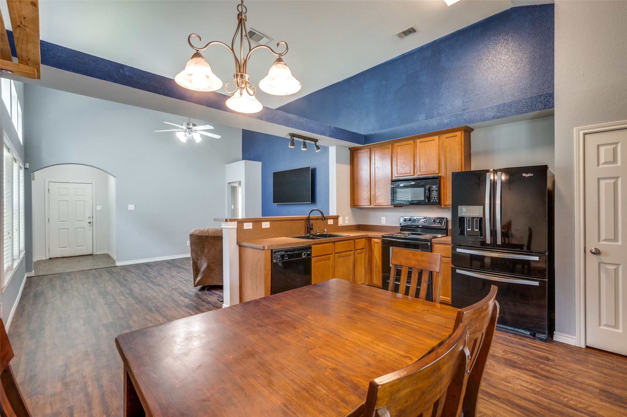 8823 Eastwood Avenue Cross Roads TX 76227