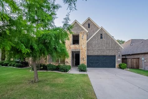803 Bandelier Lane Mansfield TX 76063