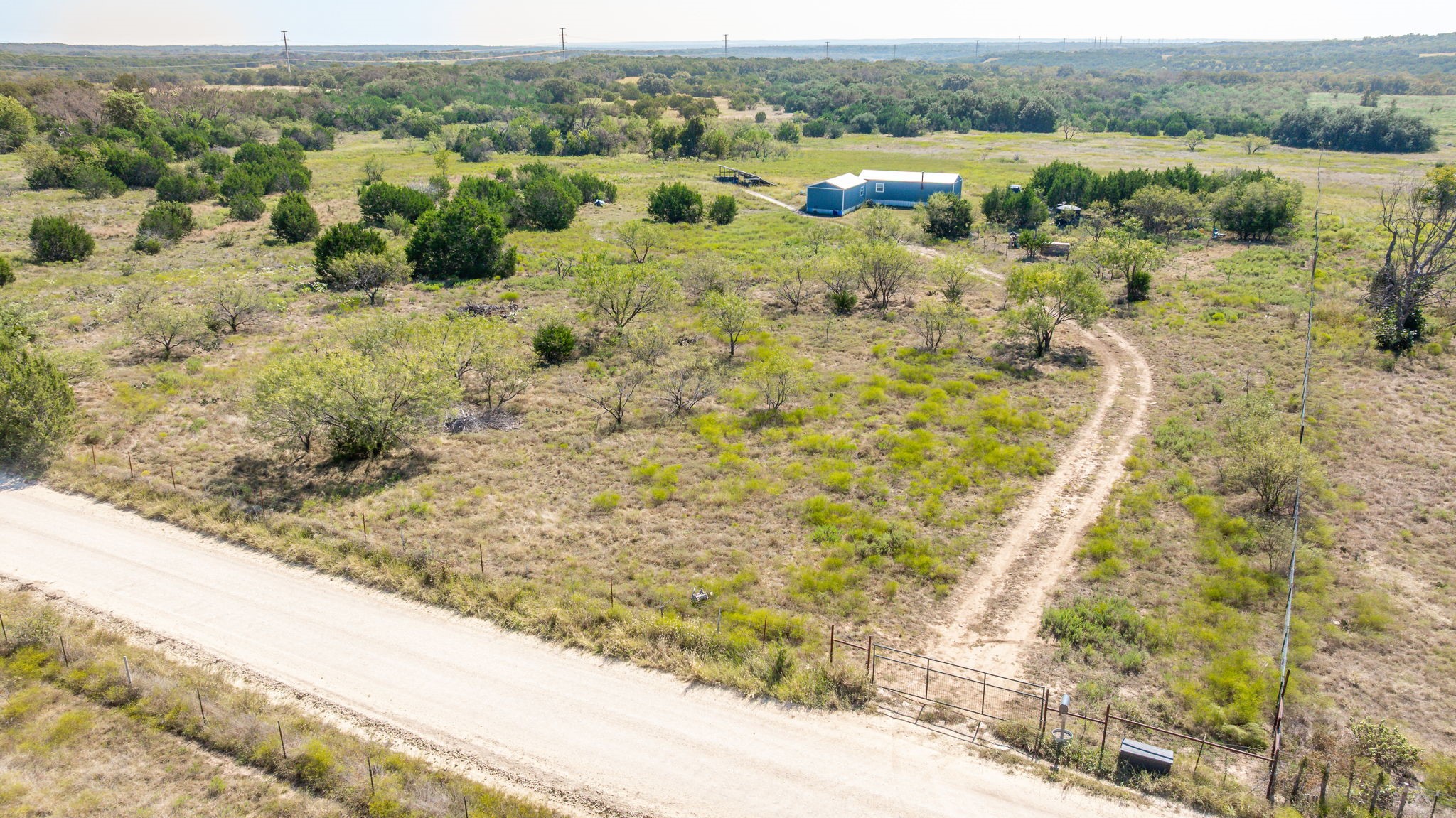 1483 County Road 2435 Hico TX 76457
