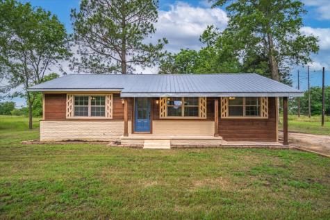 1461 Vz County Road 1810 Grand Saline TX 75140