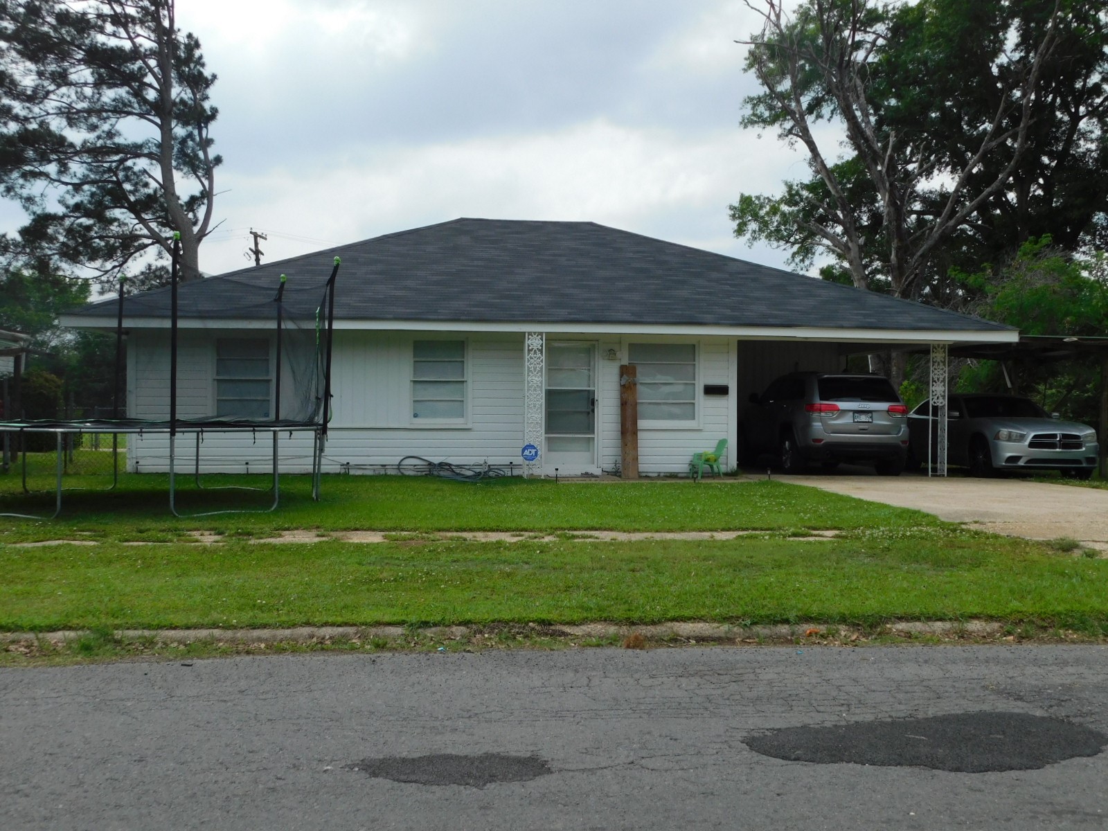 204 SE 3rd Street Springhill LA 71075