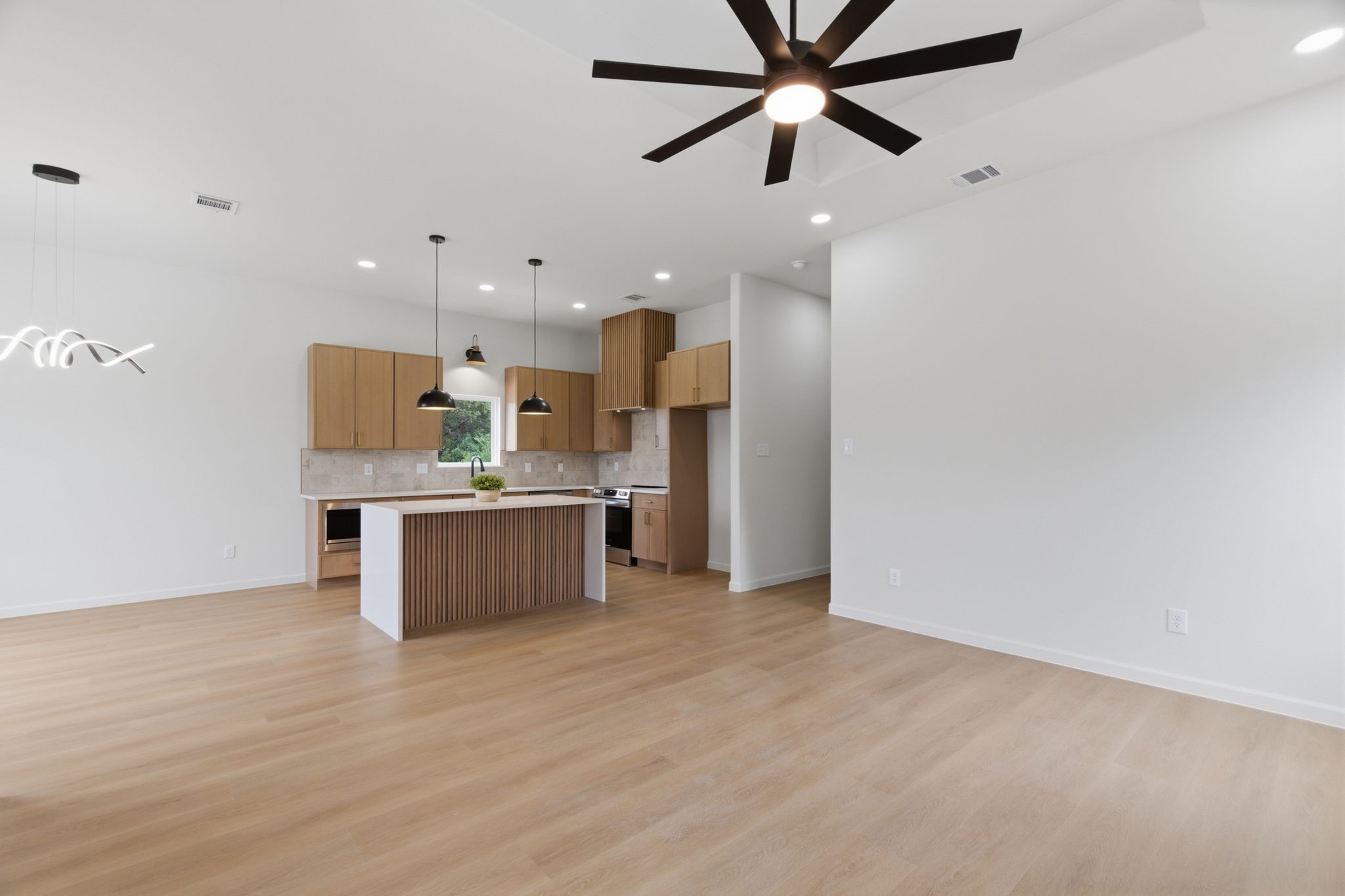 2703 Brazos River Drive Granbury TX 76048
