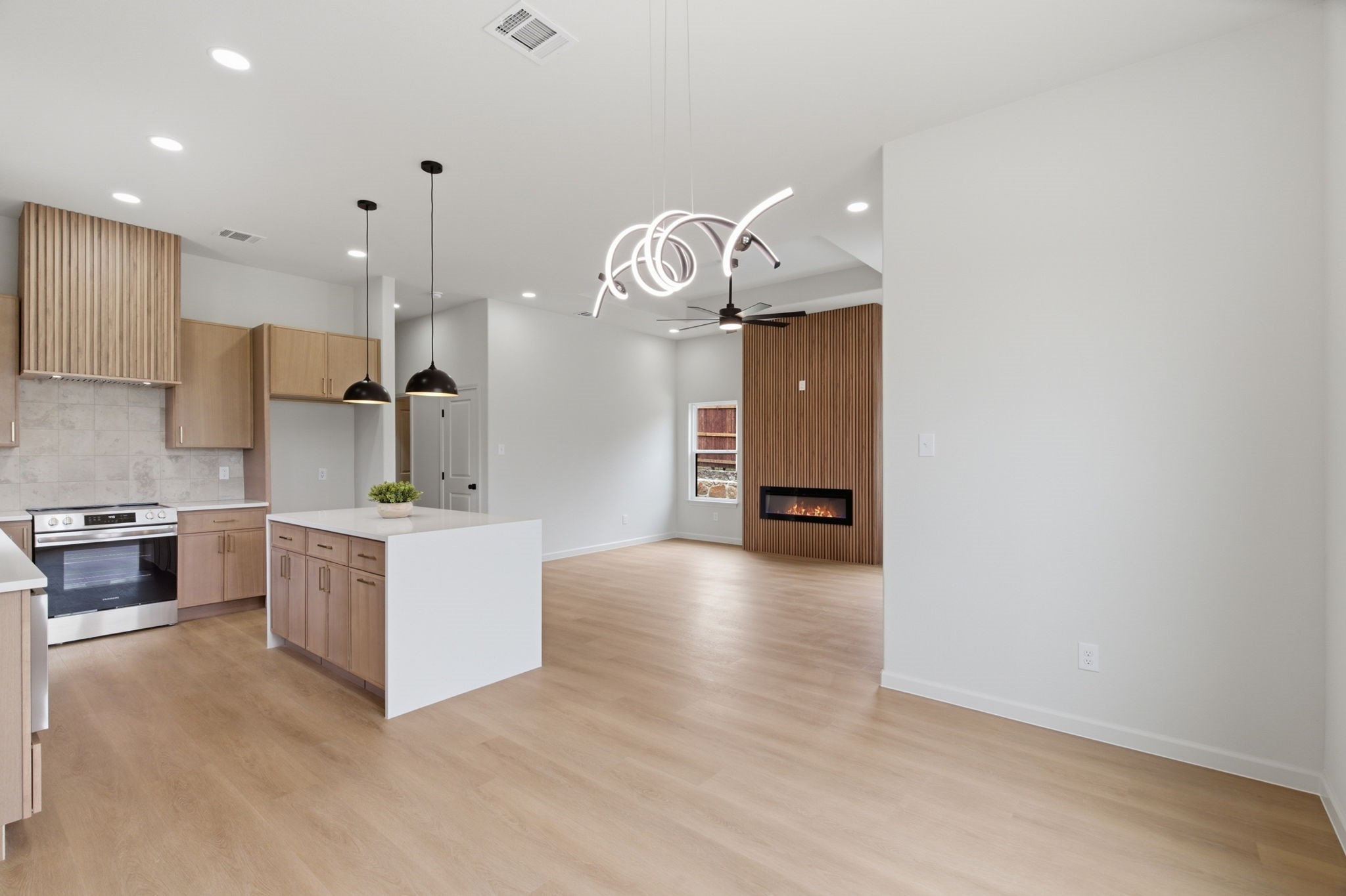 2703 Brazos River Drive Granbury TX 76048