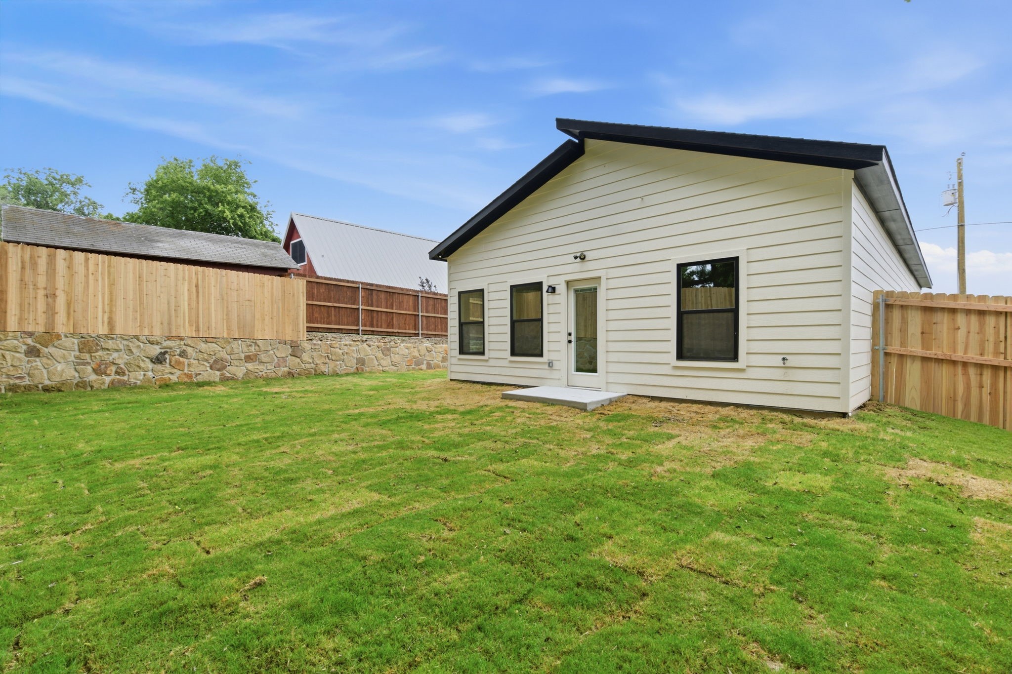 2703 Brazos River Drive Granbury TX 76048