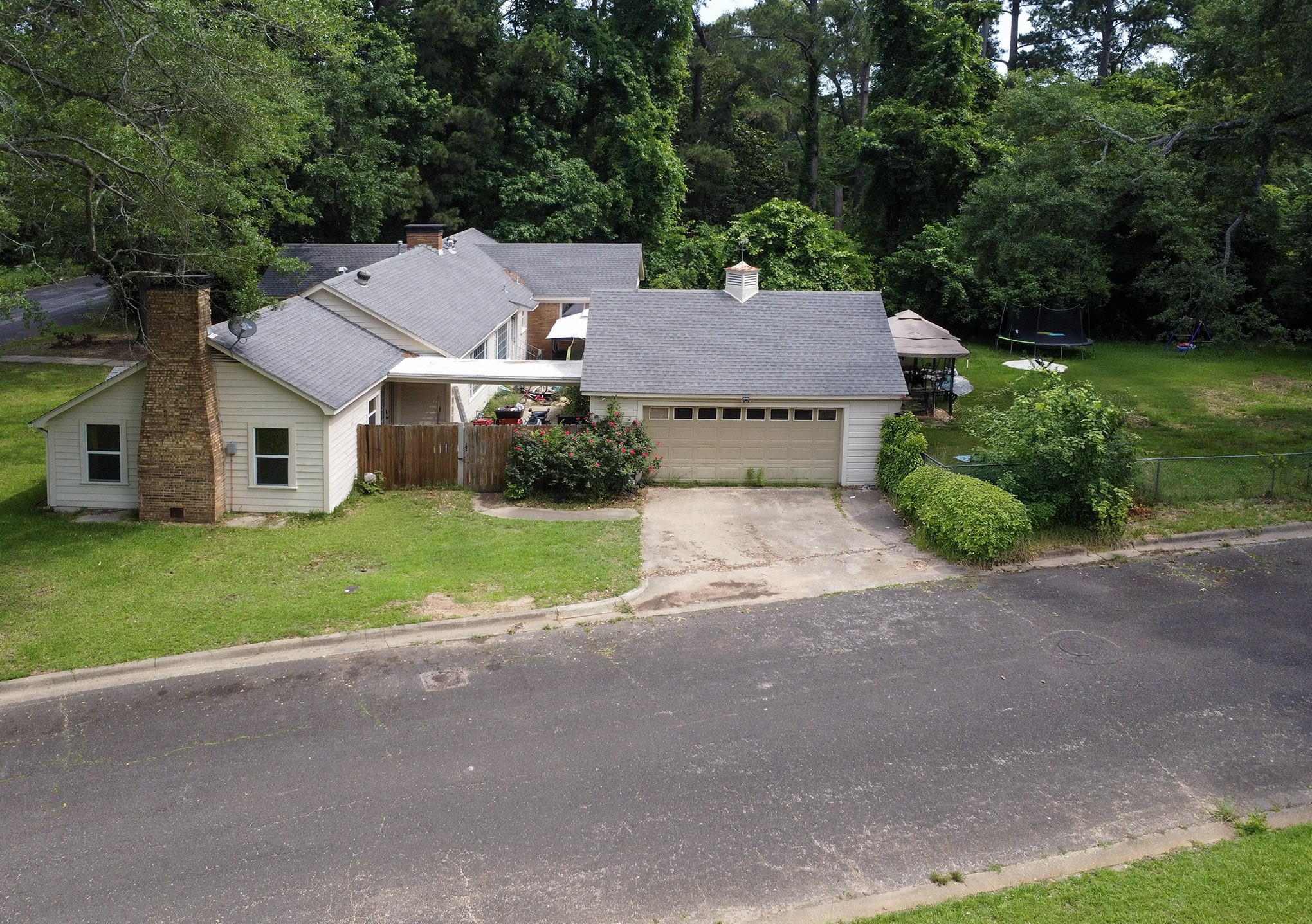 2414 S Martin Street Kilgore TX 75662