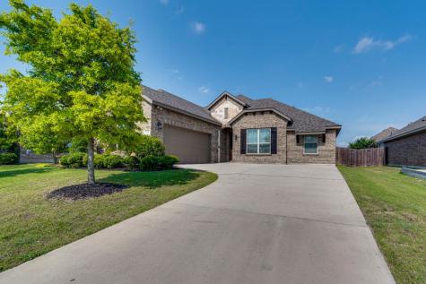 215 Cambridge Street Waxahachie TX 75165