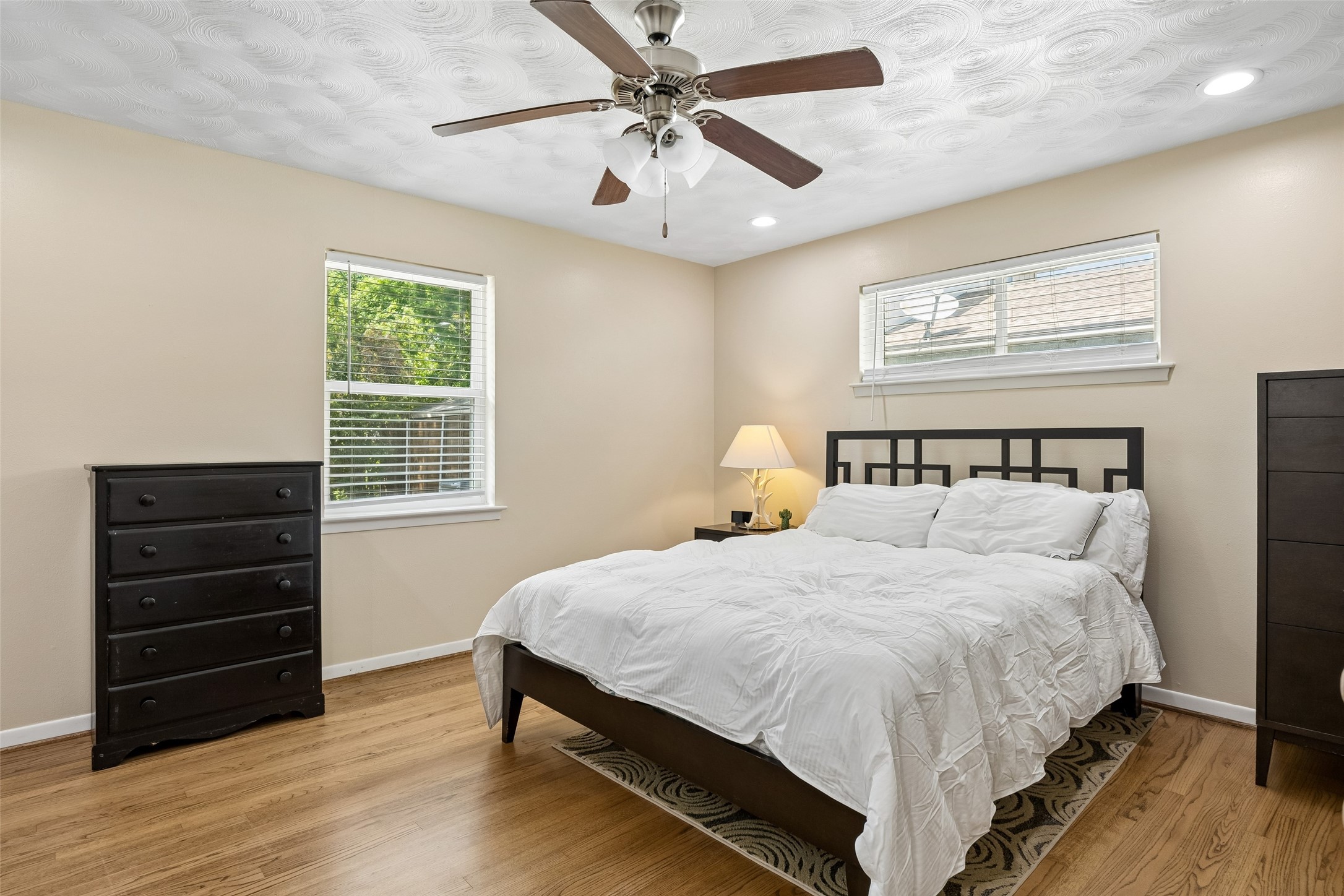 8049 Woodhue Road Dallas TX 75228