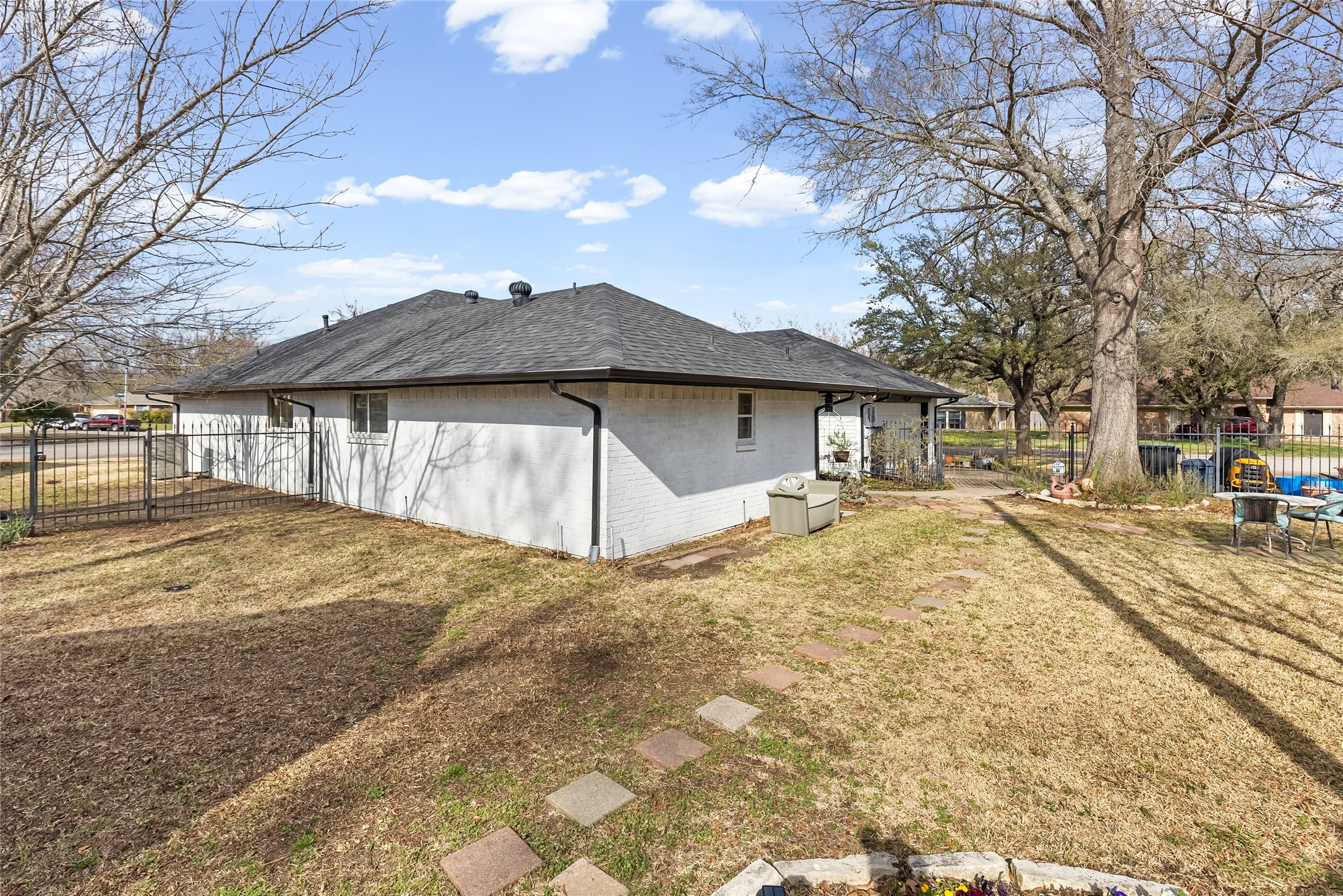 403 Muskrat Place Greenville TX 75402