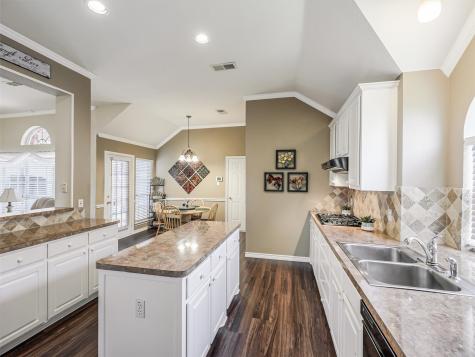 5610 Mckinley Lane Richardson TX 75082