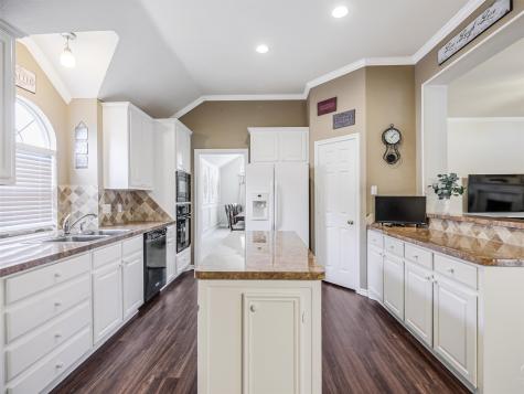 5610 Mckinley Lane Richardson TX 75082