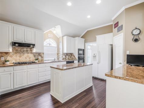 5610 Mckinley Lane Richardson TX 75082