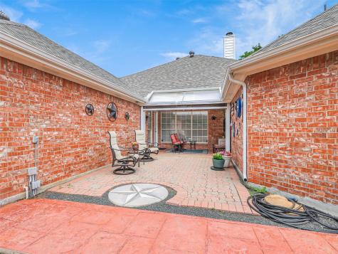 5610 Mckinley Lane Richardson TX 75082
