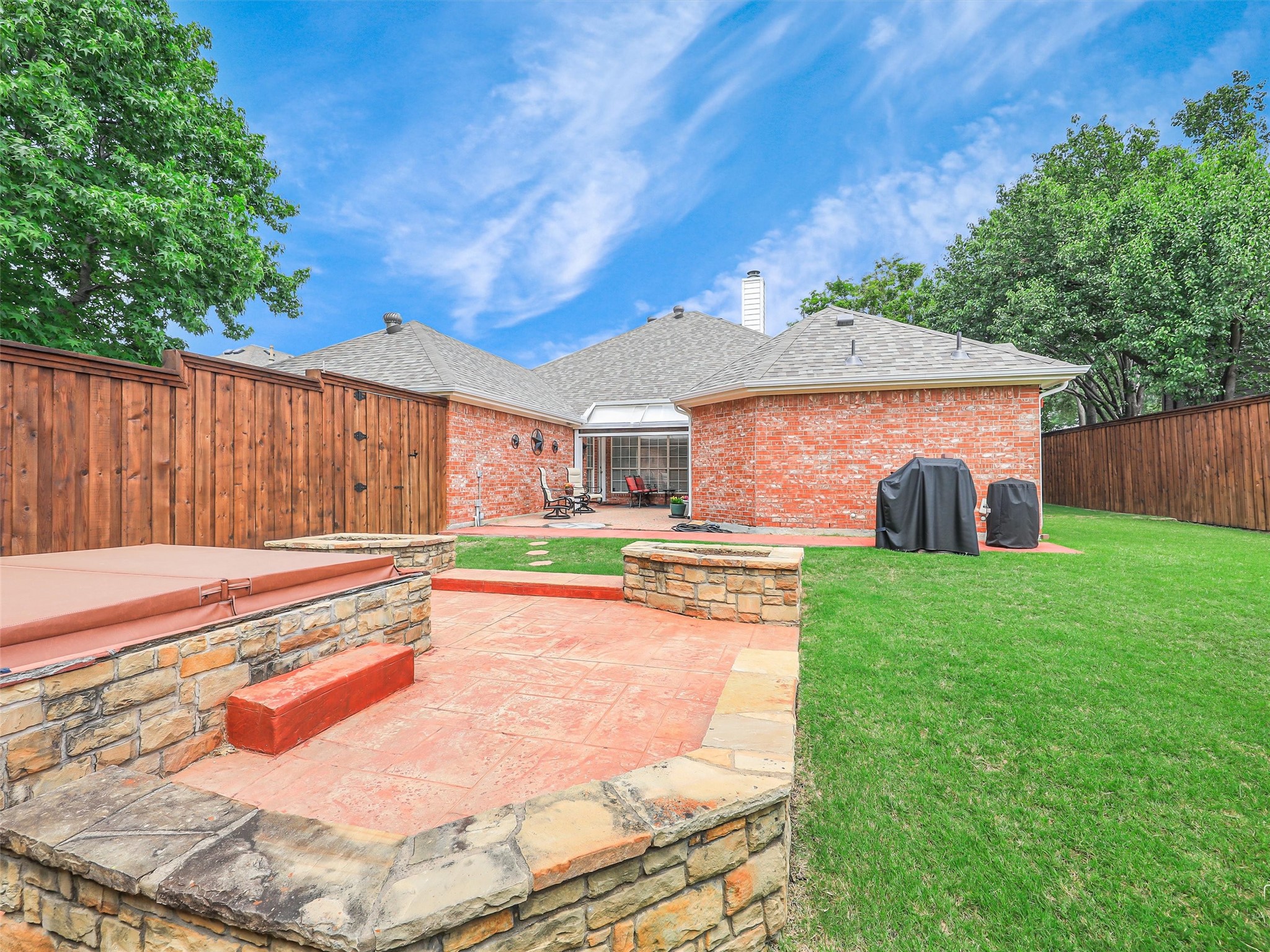 5610 Mckinley Lane Richardson TX 75082