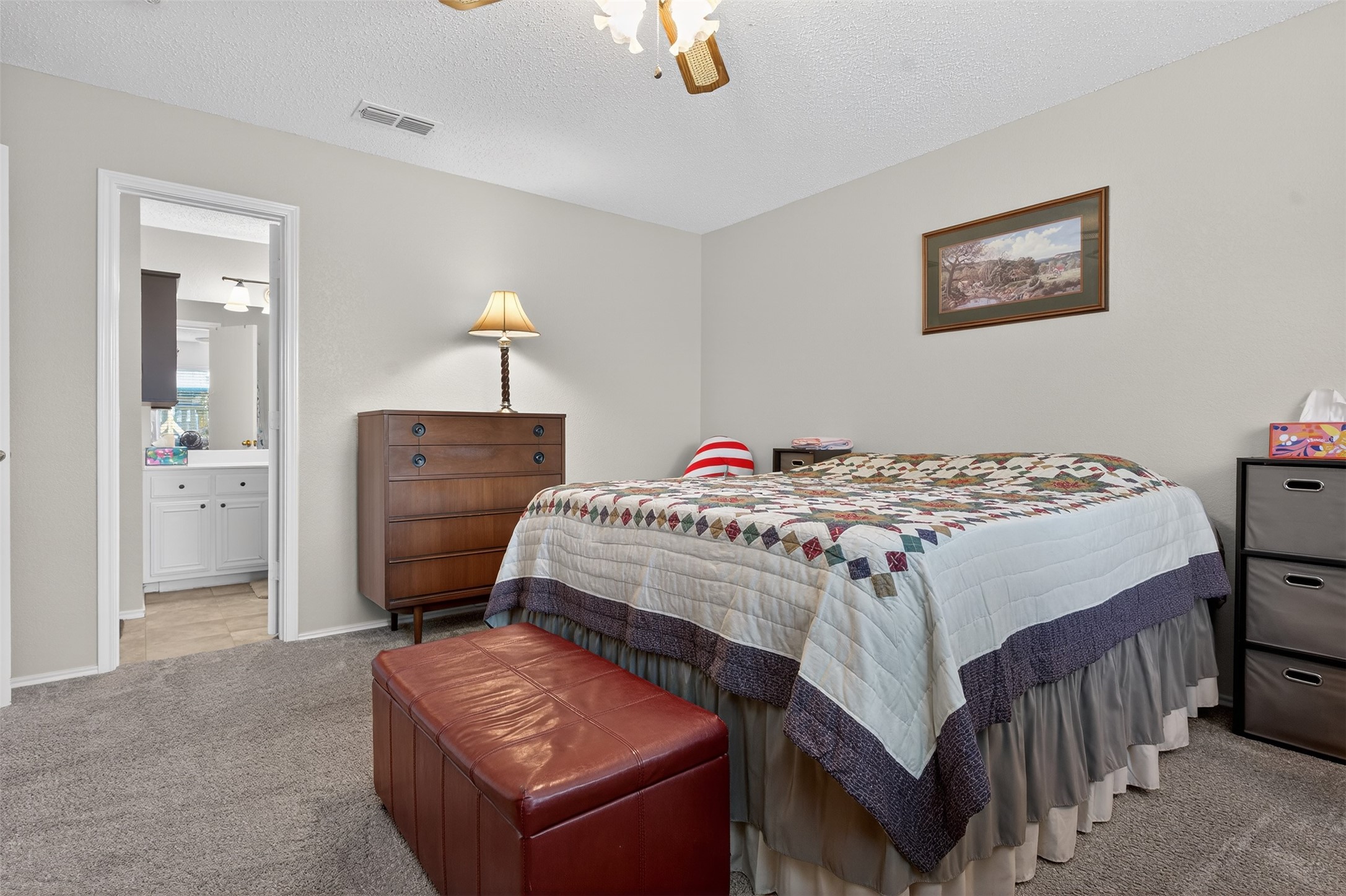 5700 Alicante Drive Arlington TX 76017