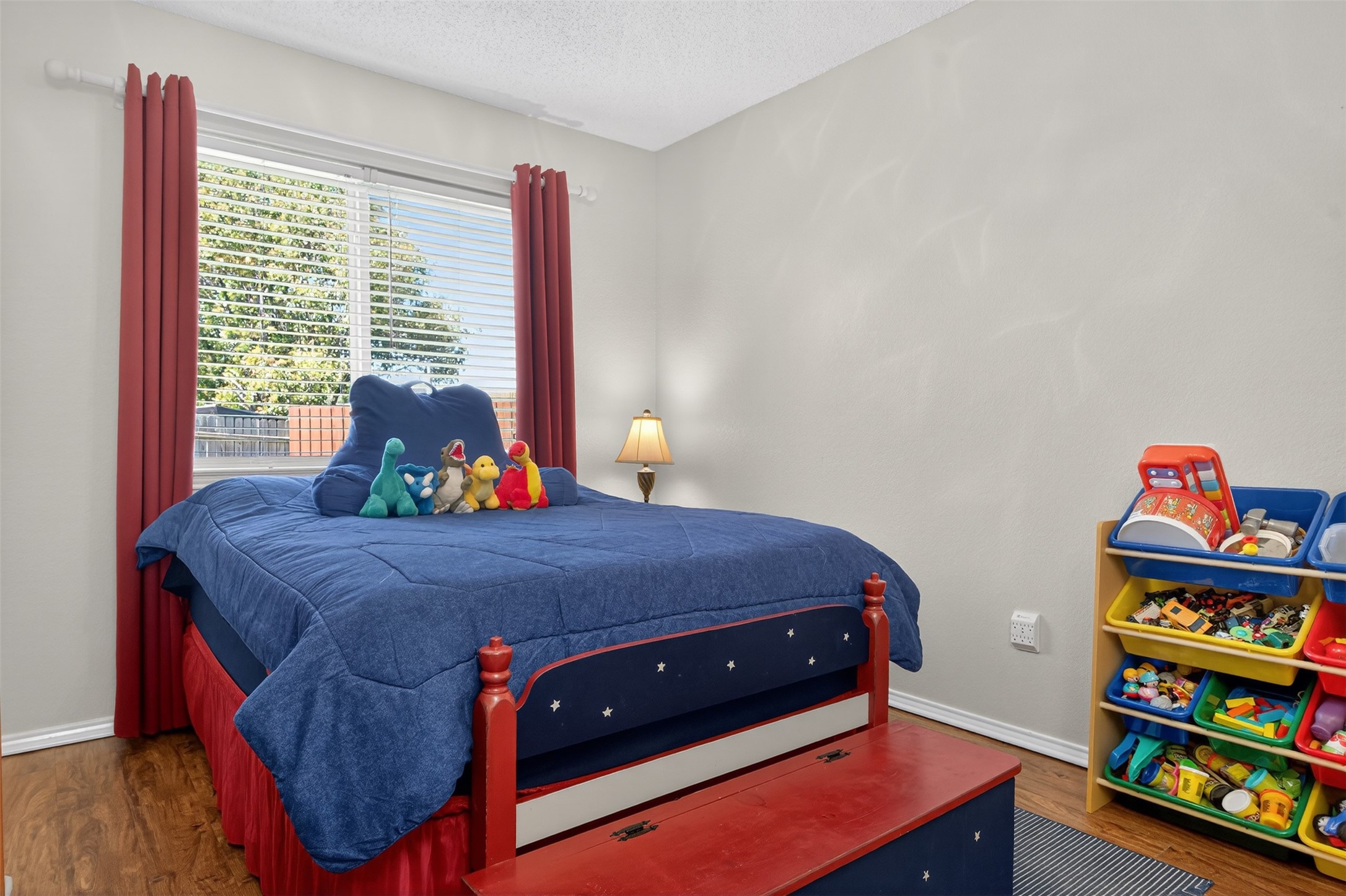 5700 Alicante Drive Arlington TX 76017
