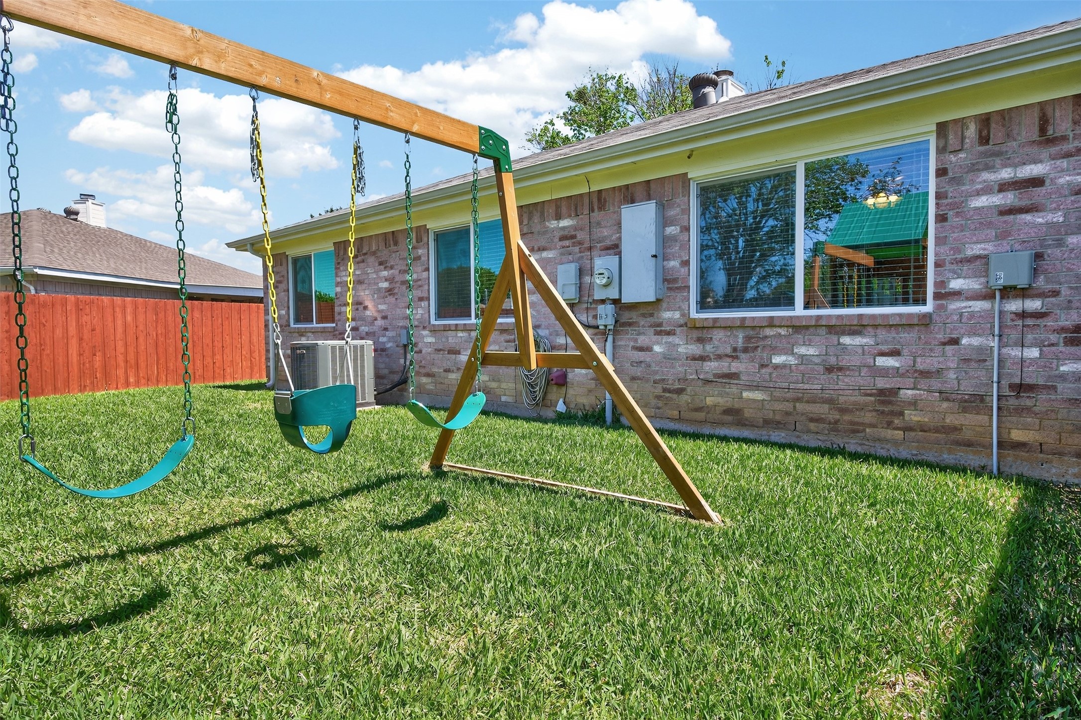 5700 Alicante Drive Arlington TX 76017