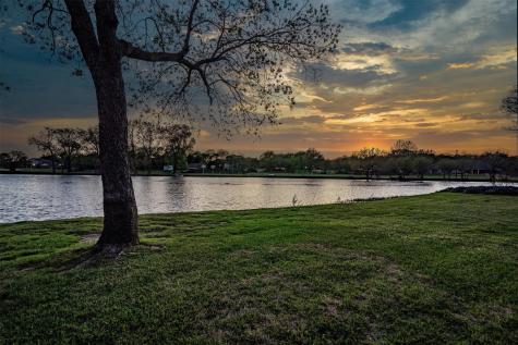 210 N Forest Lane Double Oak TX 75077