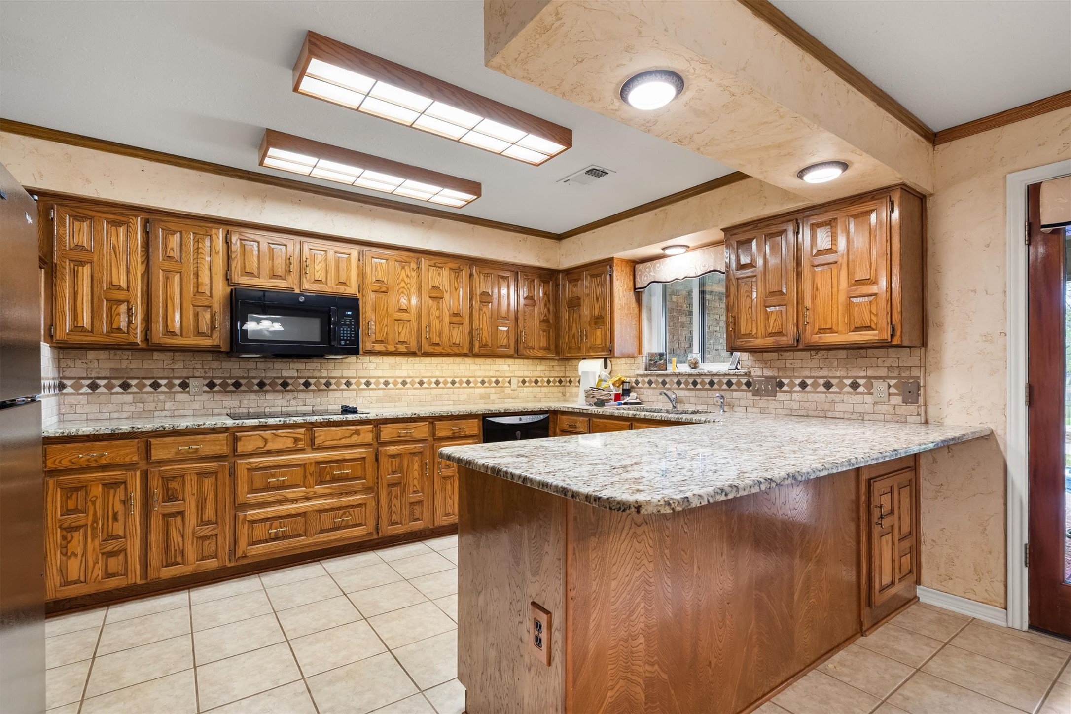 210 N Forest Lane Double Oak TX 75077