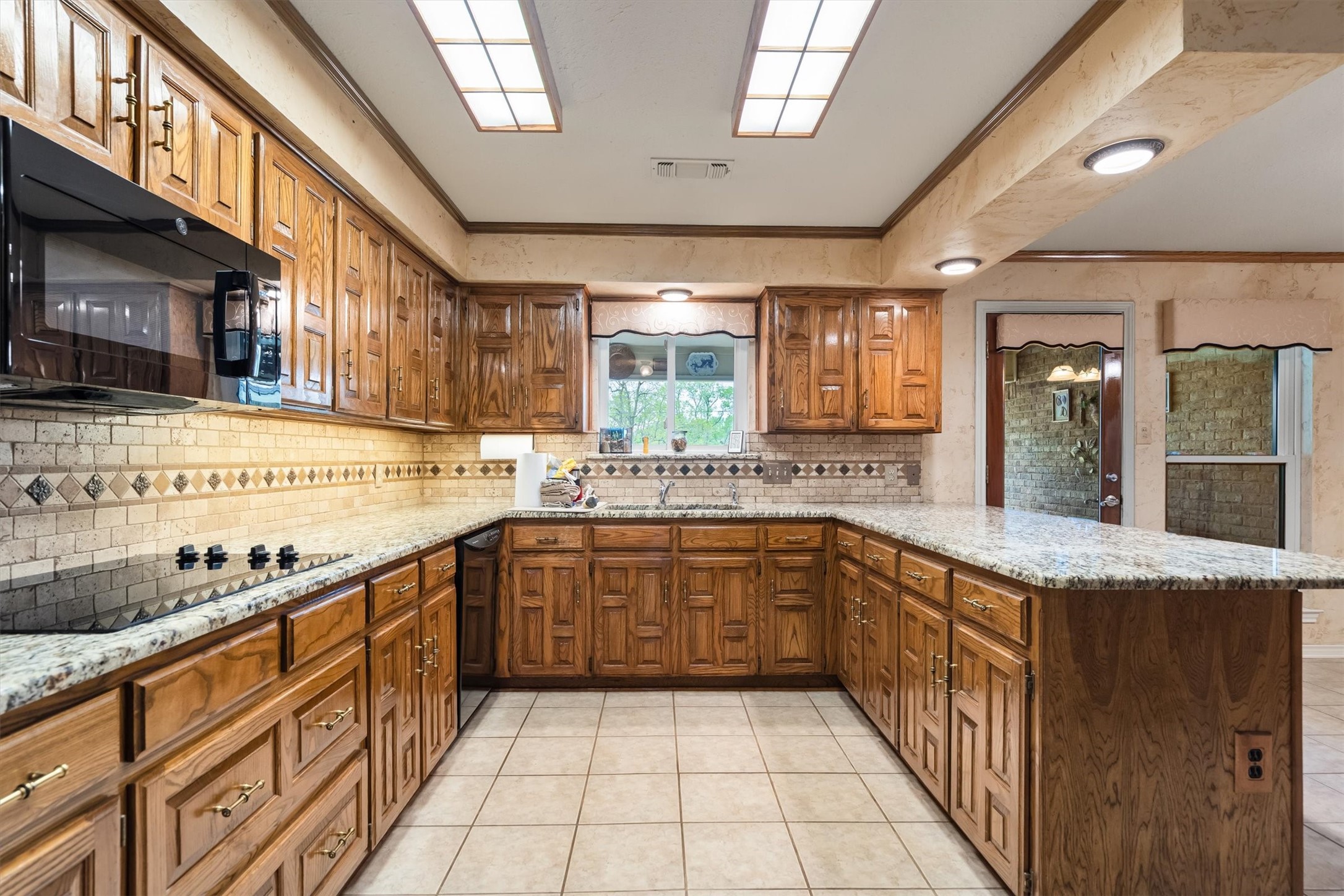 210 N Forest Lane Double Oak TX 75077