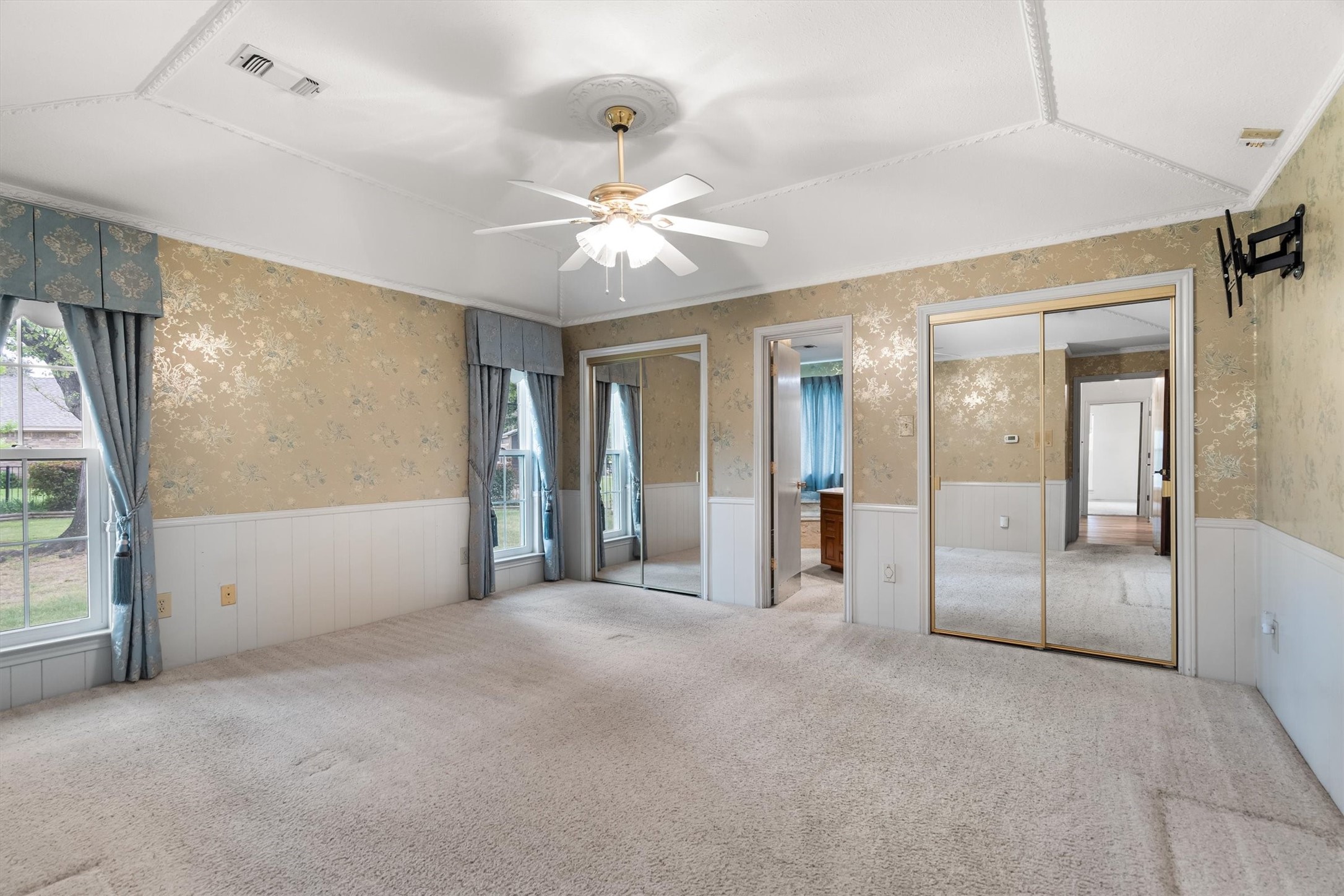 210 N Forest Lane Double Oak TX 75077