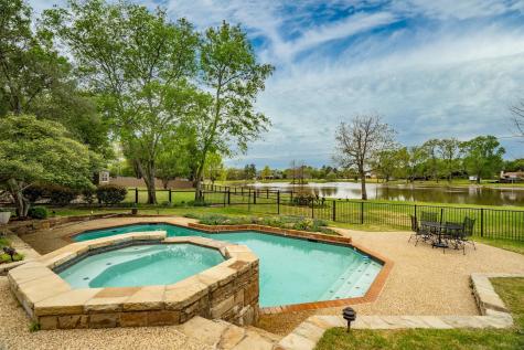 210 N Forest Lane Double Oak TX 75077