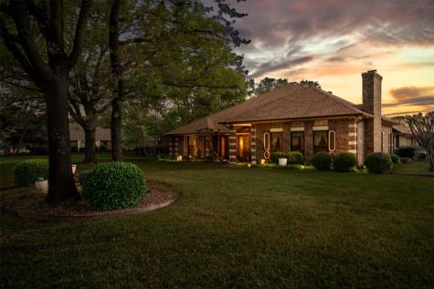 210 N Forest Lane Double Oak TX 75077