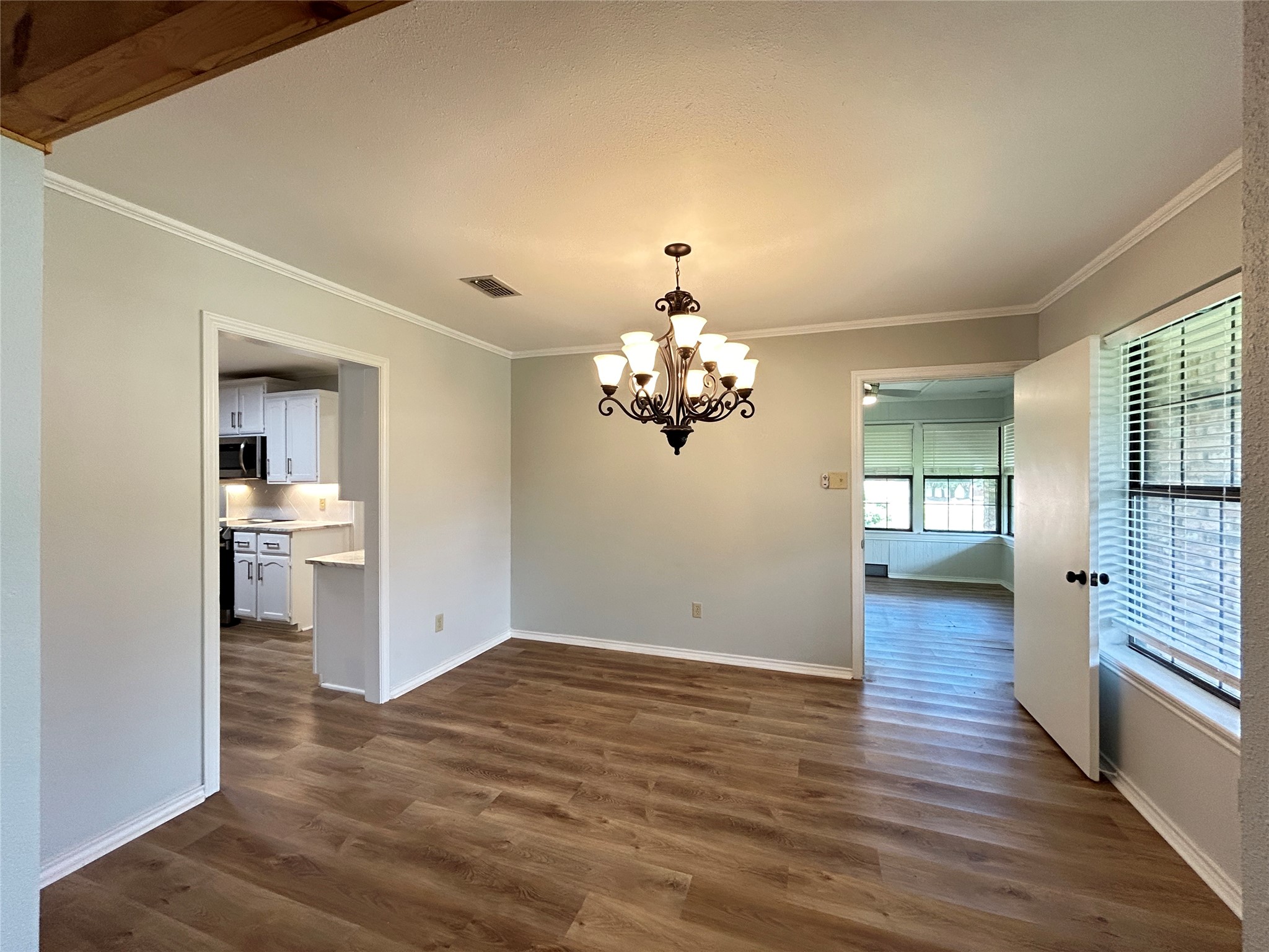 122 Cedar Springs Boulevard Sulphur Springs TX 75482
