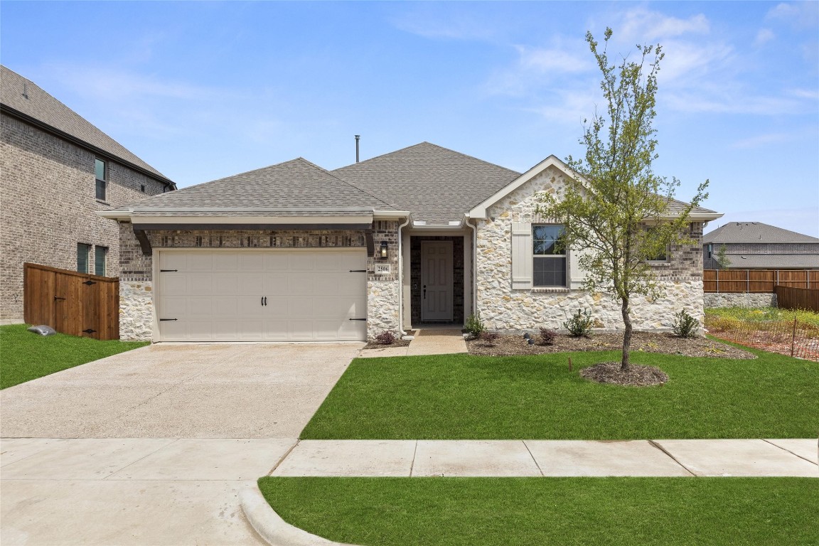 2506 Spicebrush Street Melissa TX 75454