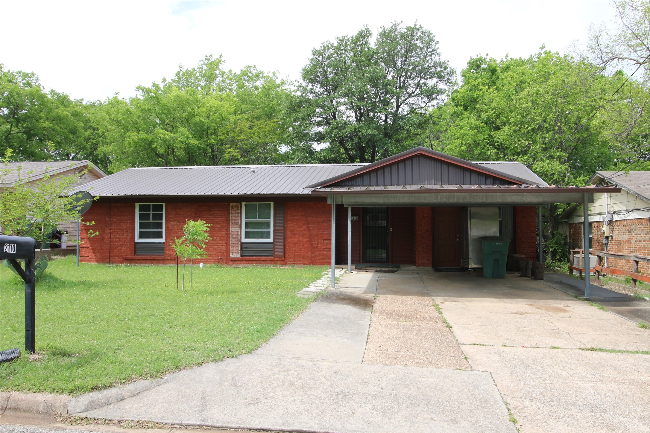 2110 N Duchess Drive Sherman TX 75090