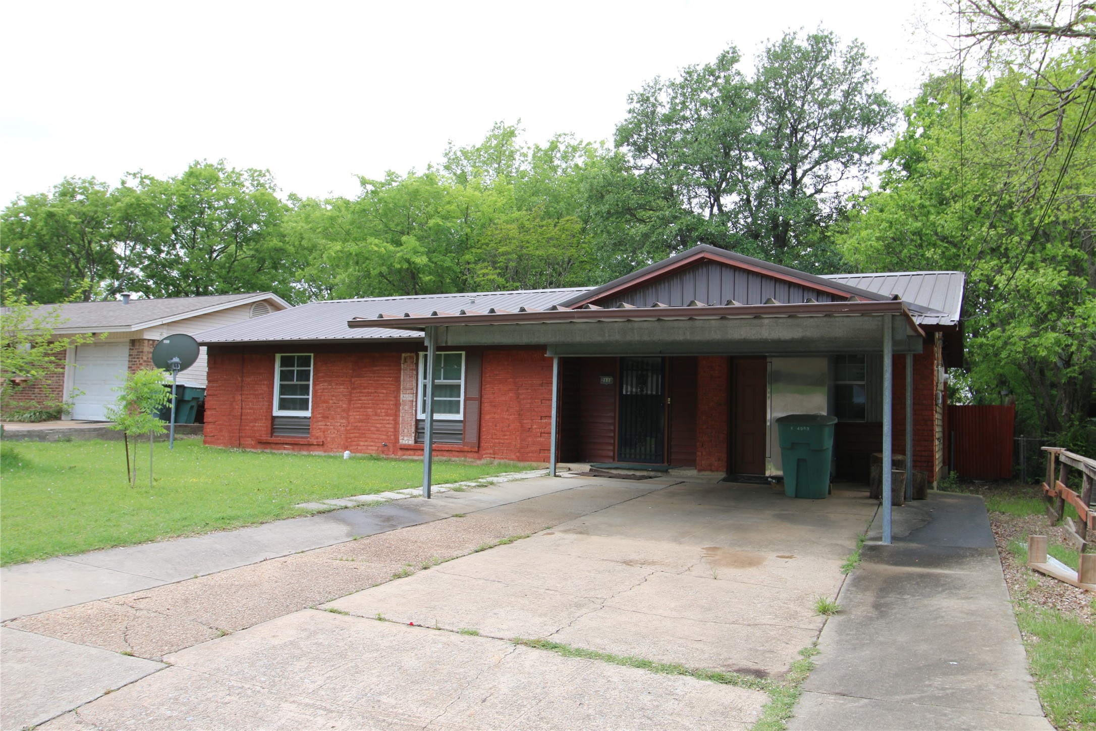 2110 N Duchess Drive Sherman TX 75090