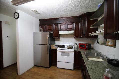 2110 N Duchess Drive Sherman TX 75090