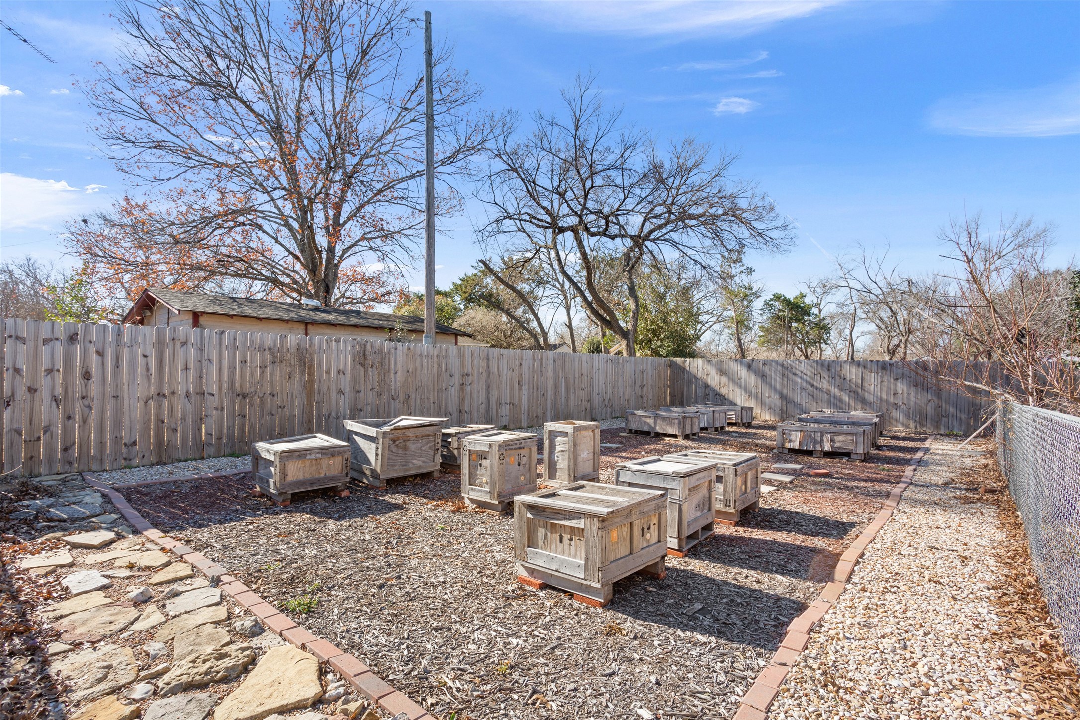 900 W 6th Street Mcgregor TX 76657