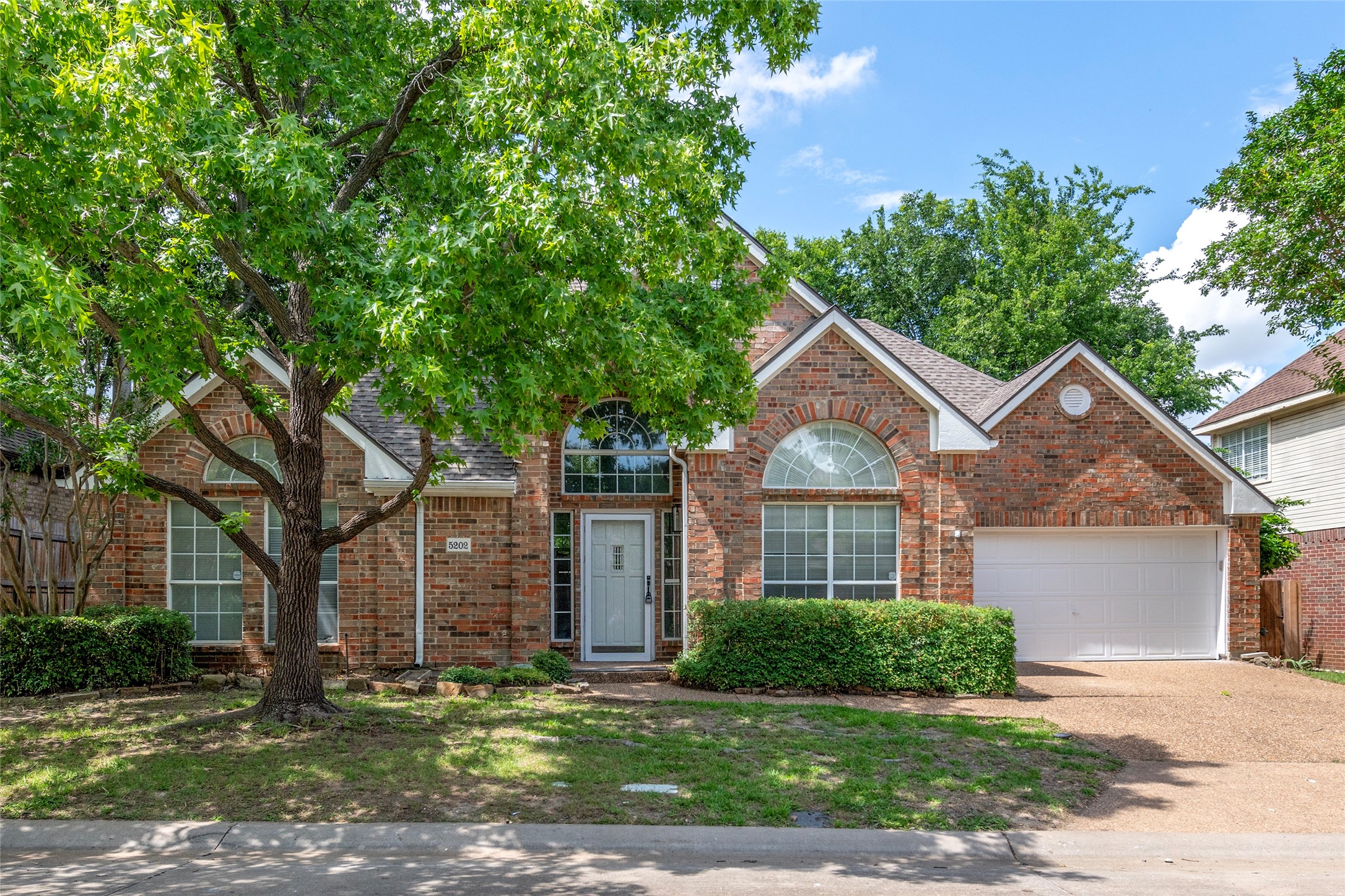 5202 Hawks Nest Mckinney TX 75072