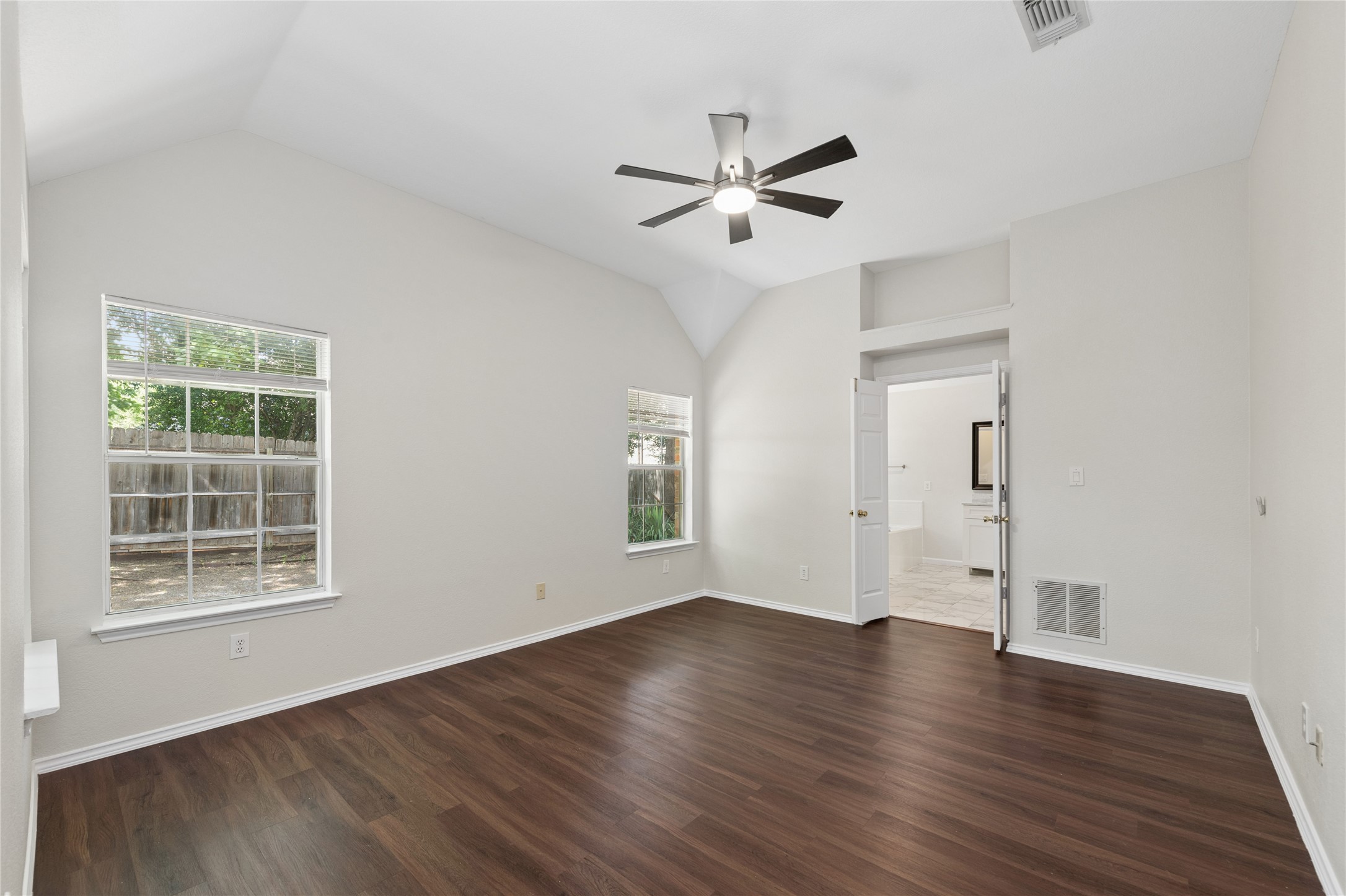 5202 Hawks Nest Mckinney TX 75072
